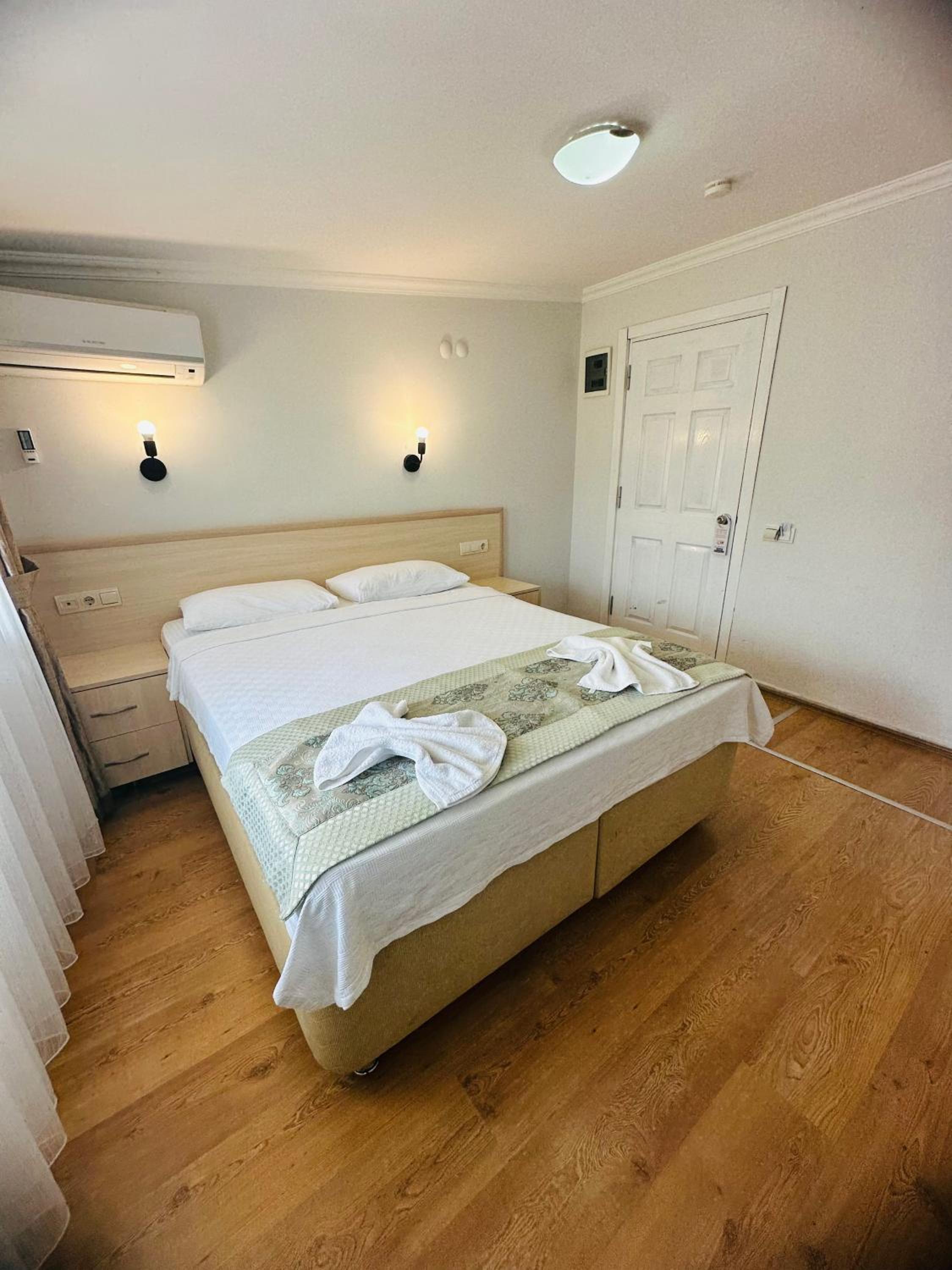 带阳台的双人房