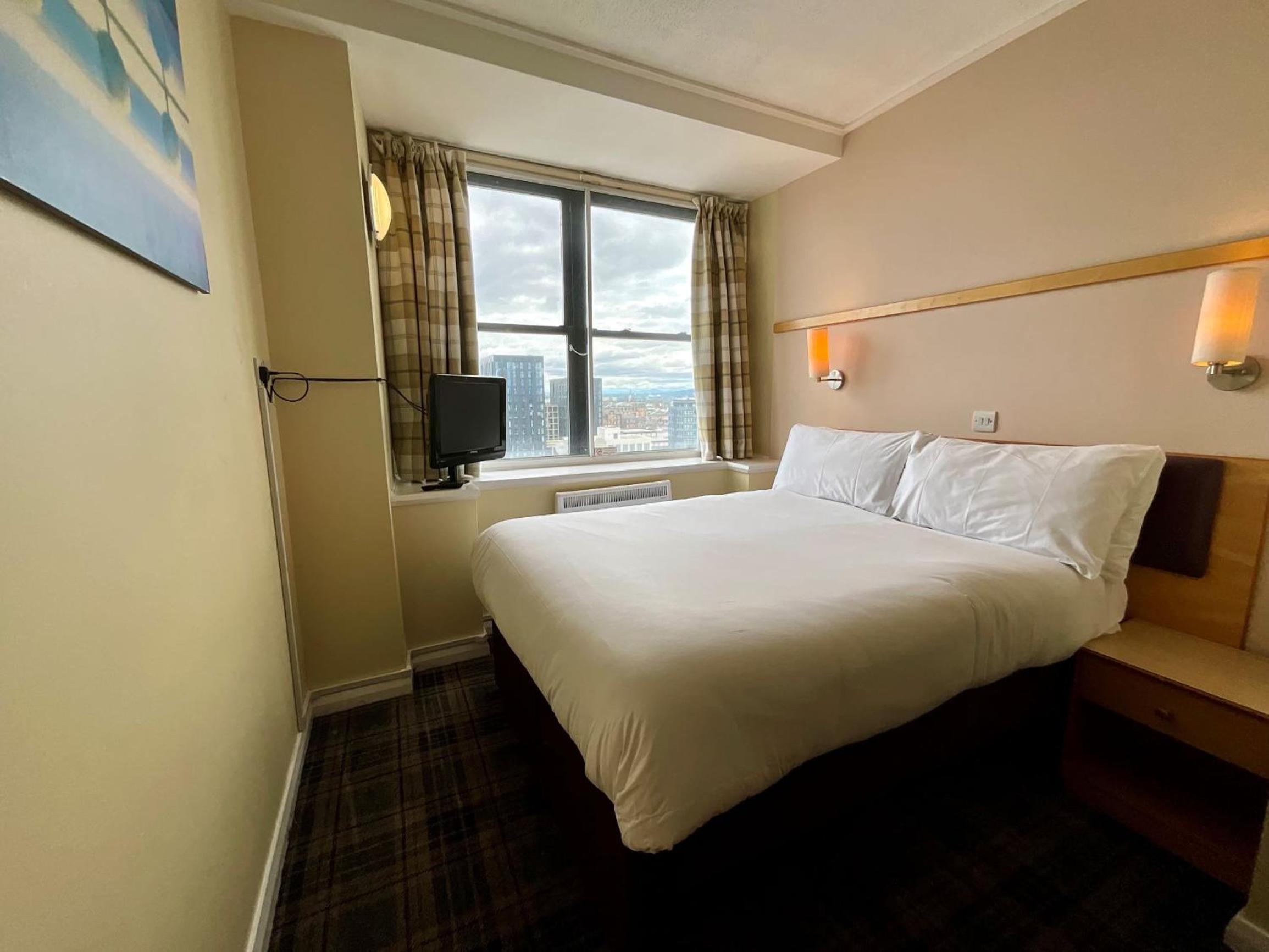 Double Room - Photo 23