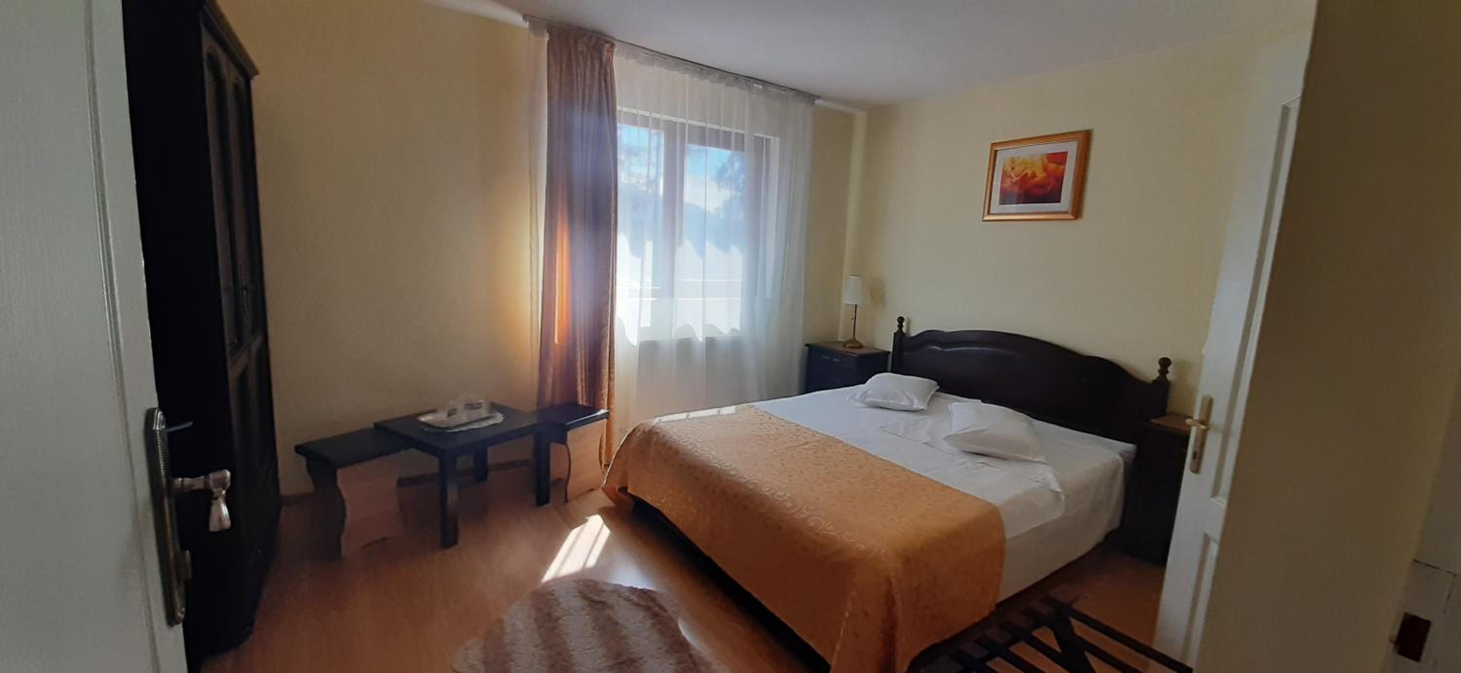 Double Room - Photo 1