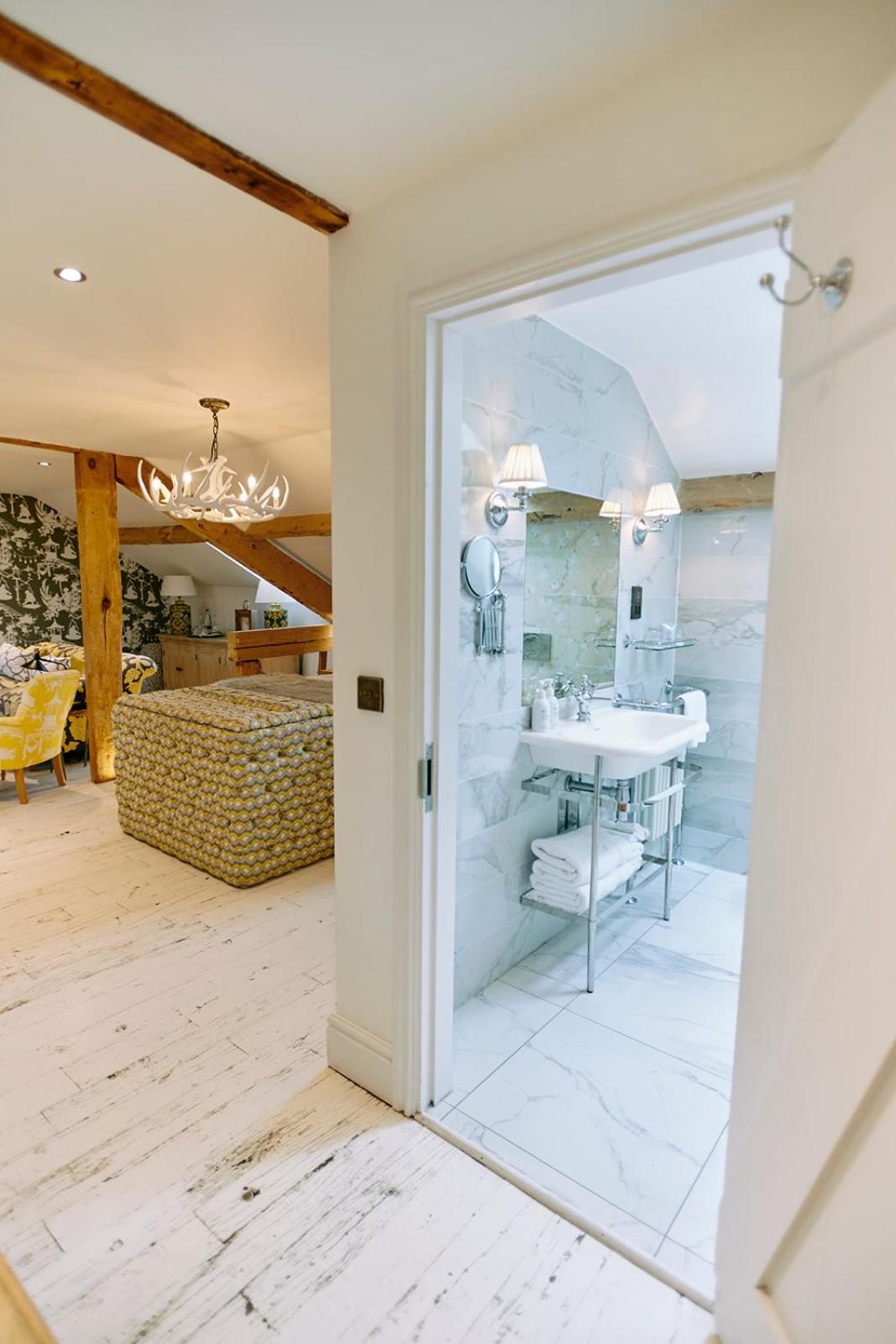 Fabulous Loft Suite - Thermal Journey included (not dog friendly) - Photo 7