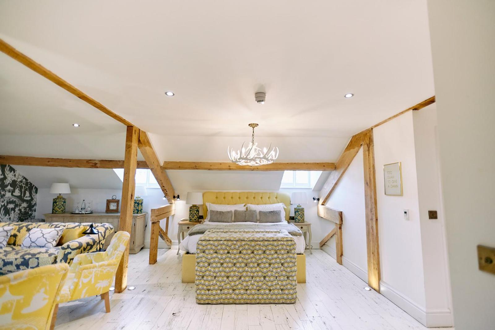 Fabulous Loft Suite - Thermal Journey included (not dog friendly) - Photo 3