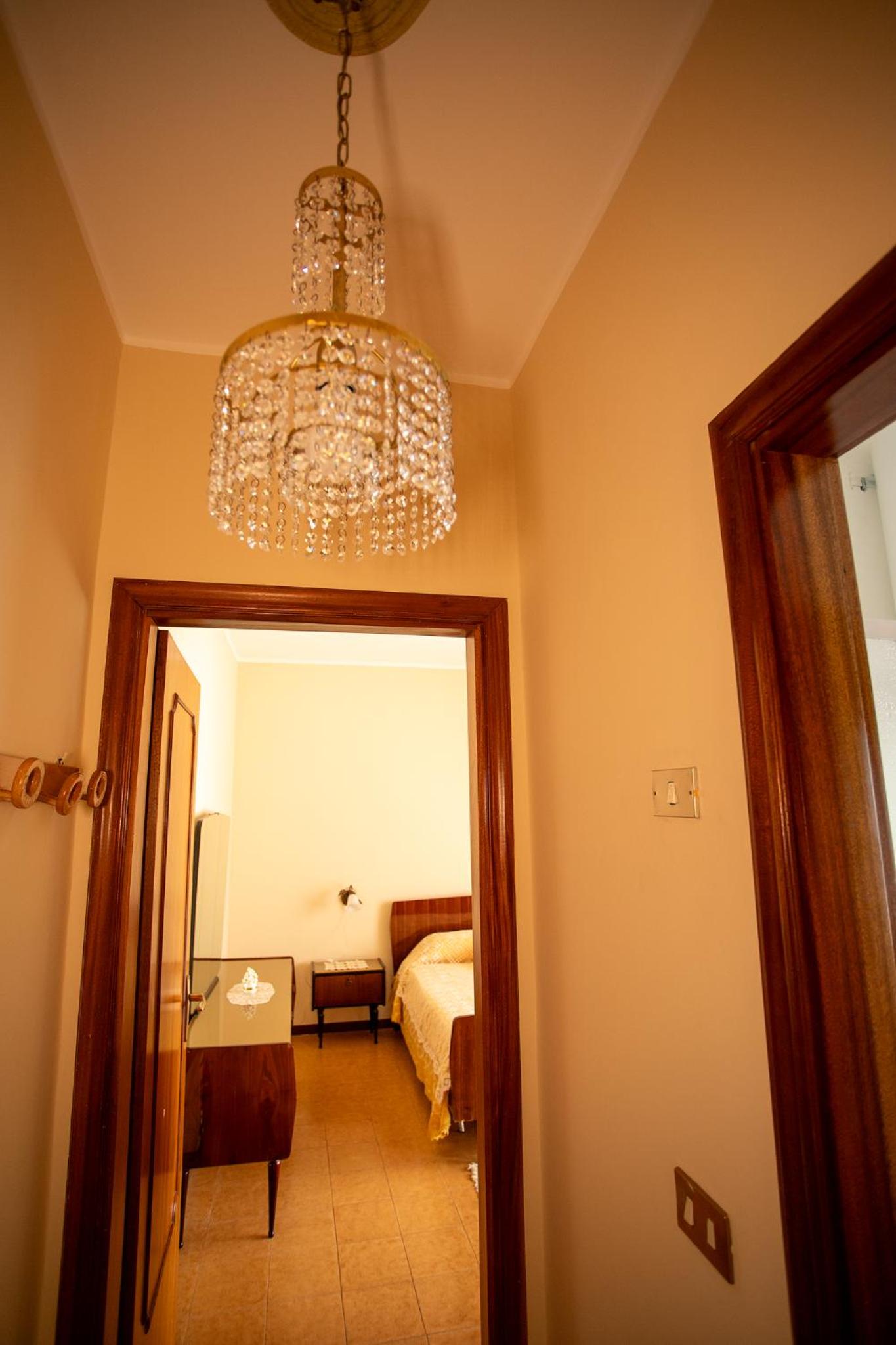 Two-Bedroom Apartment with Balcony photo 3
