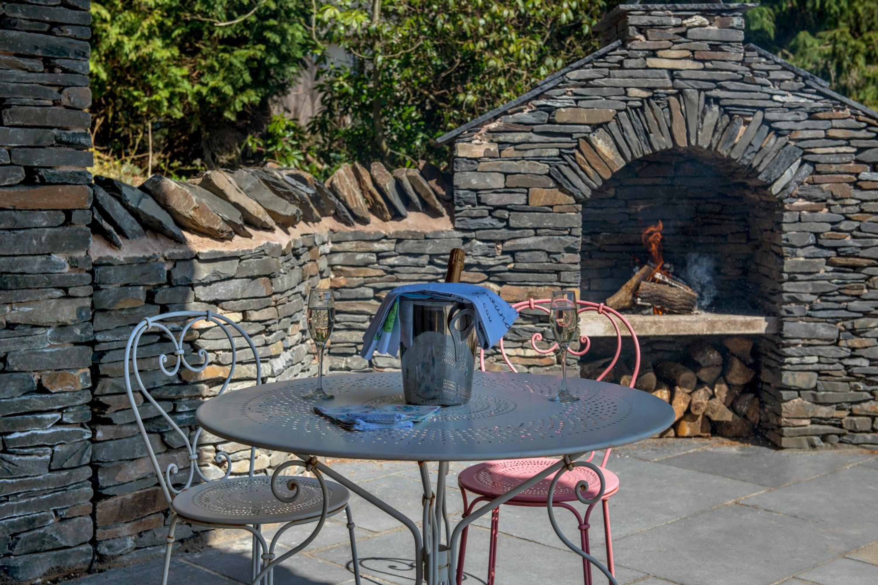 Love Nest - Thermal Journey included (dog friendly) - Photo 5