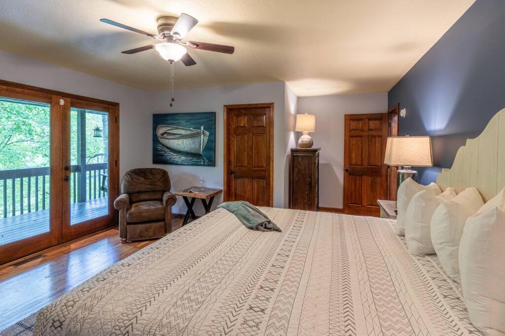 Four-Bedroom House photo 2