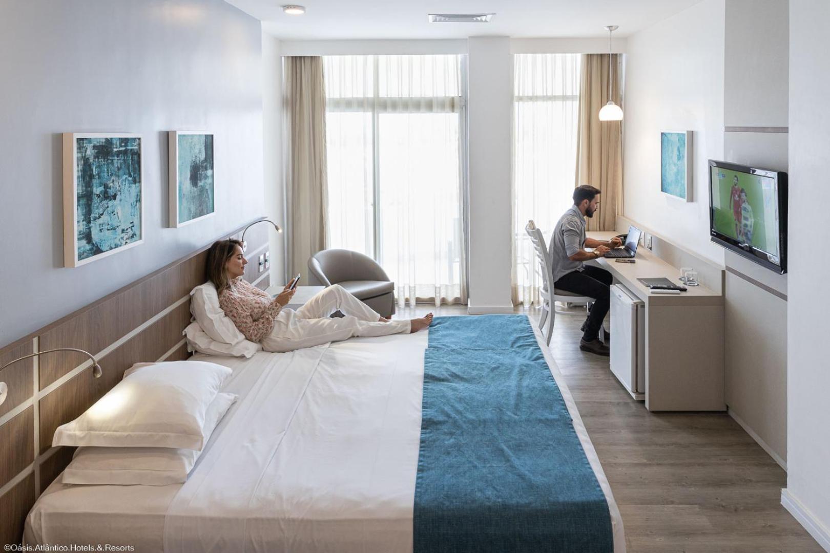 Deluxe Single Room with Sea View photo 3