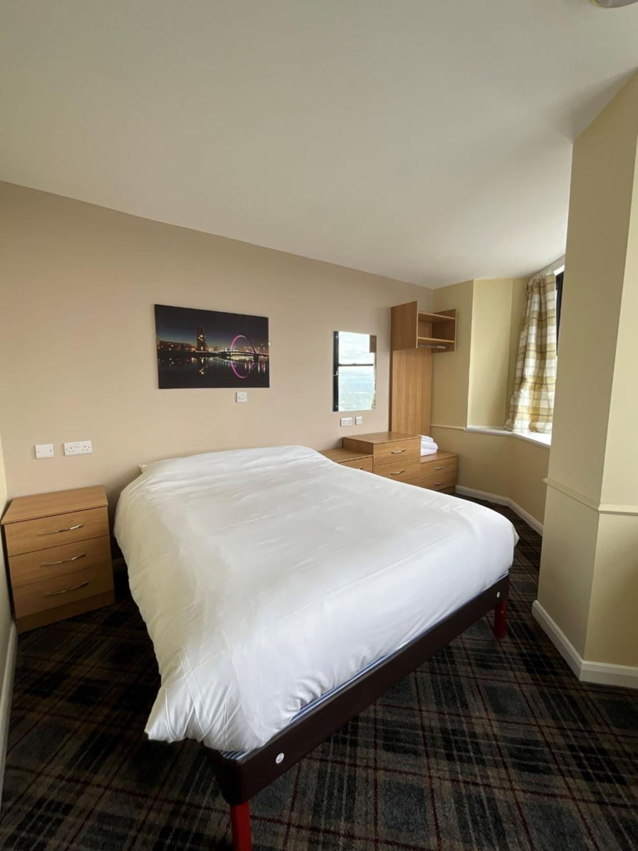 Standard Double or Twin Room - Photo 14