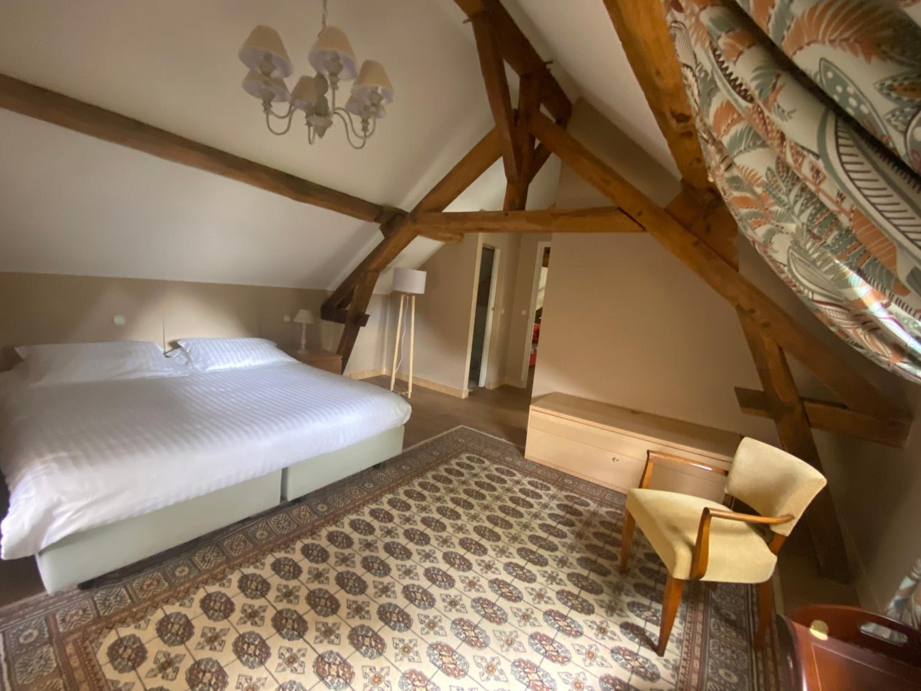 Double Room with Private Bathroom photo 1