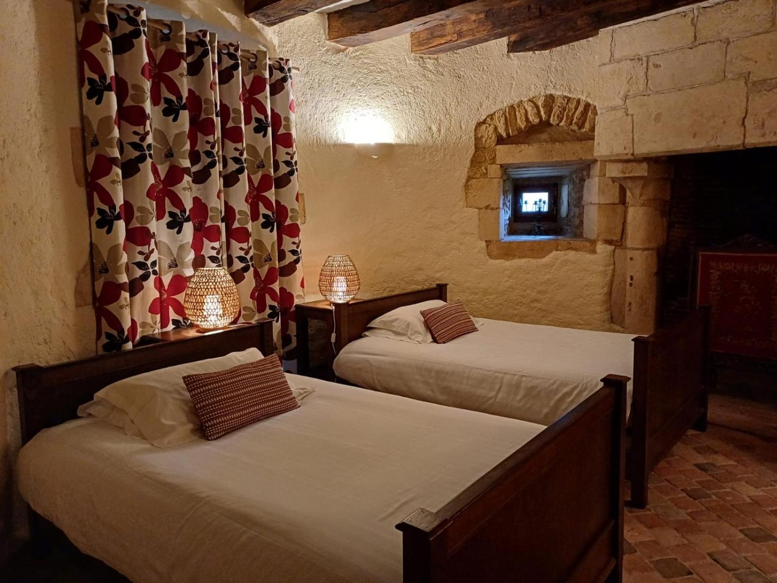 Double Room with Private Bathroom photo 2