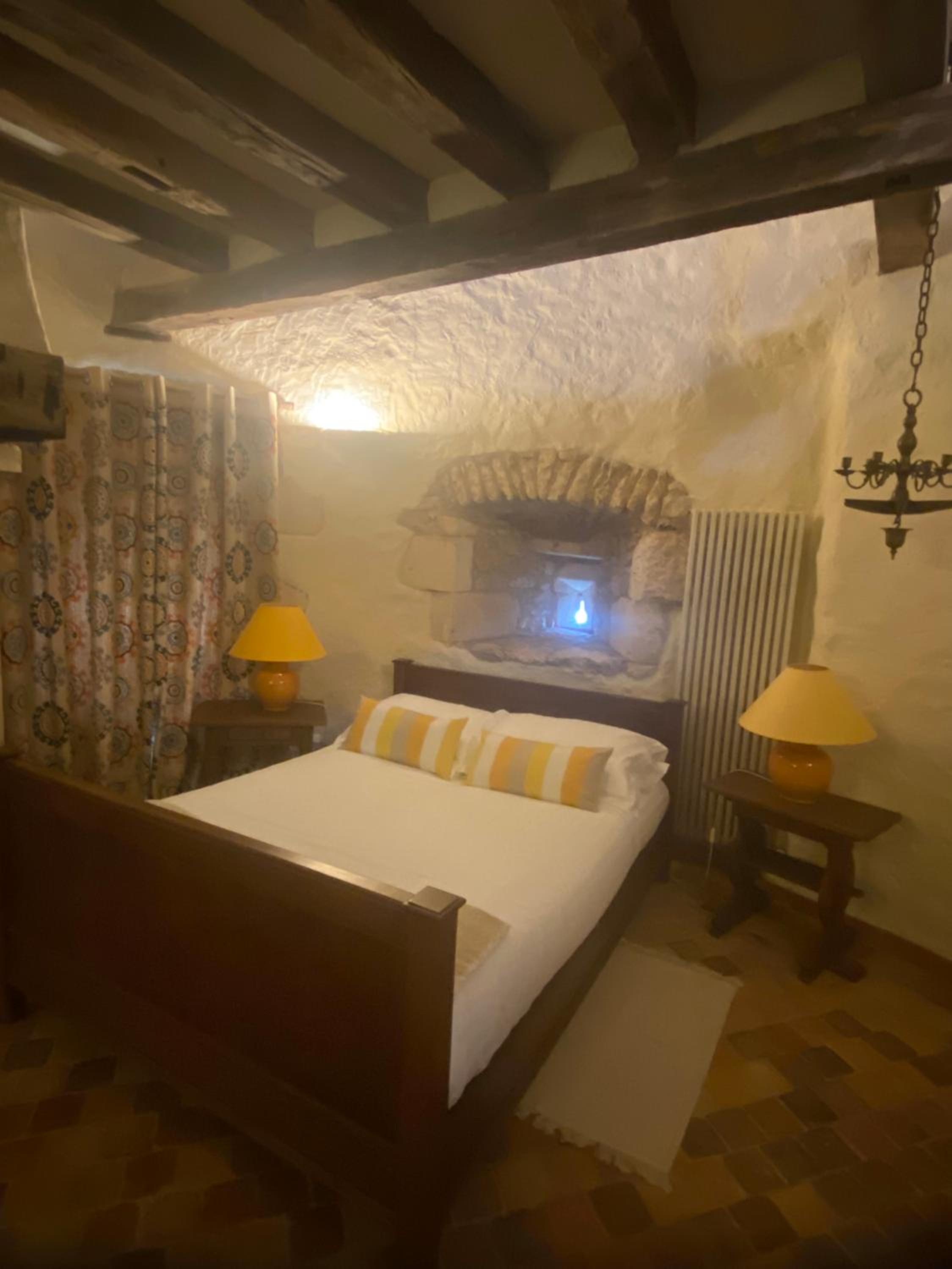 Double Room with Private Bathroom photo 3