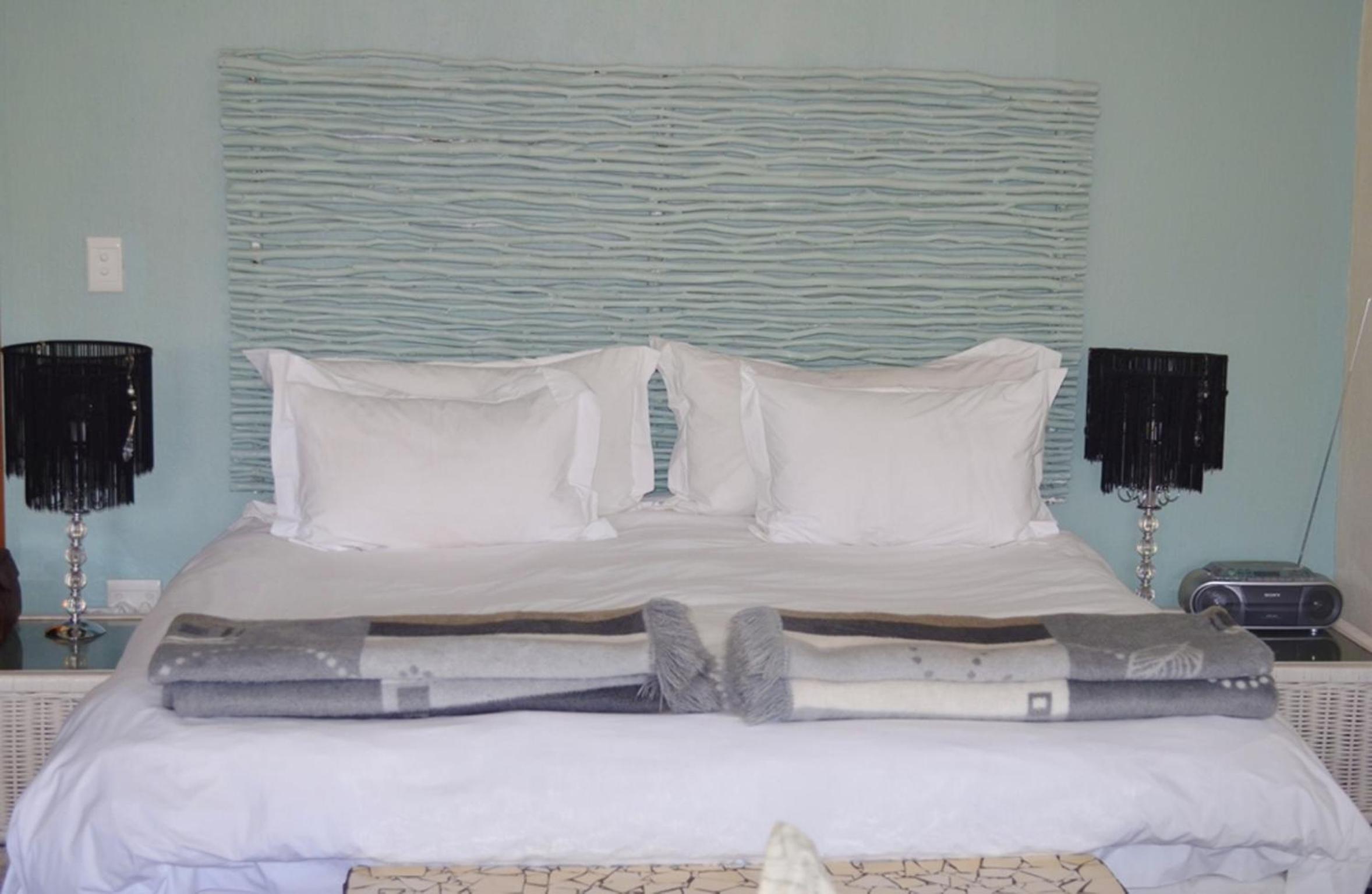 Deluxe King or Twin Suite - 2 - Photo 4