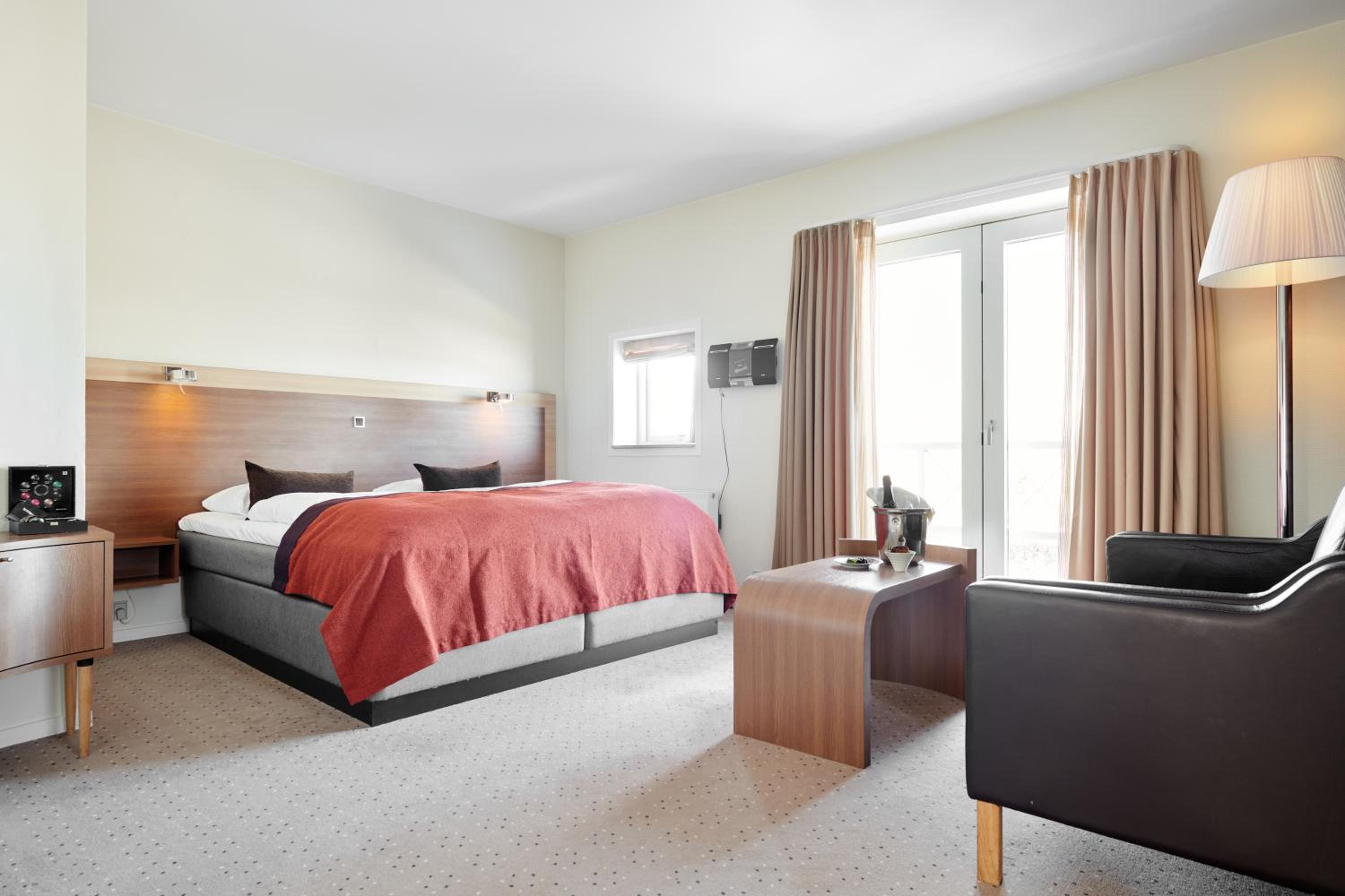 Junior Suite - Photo 1
