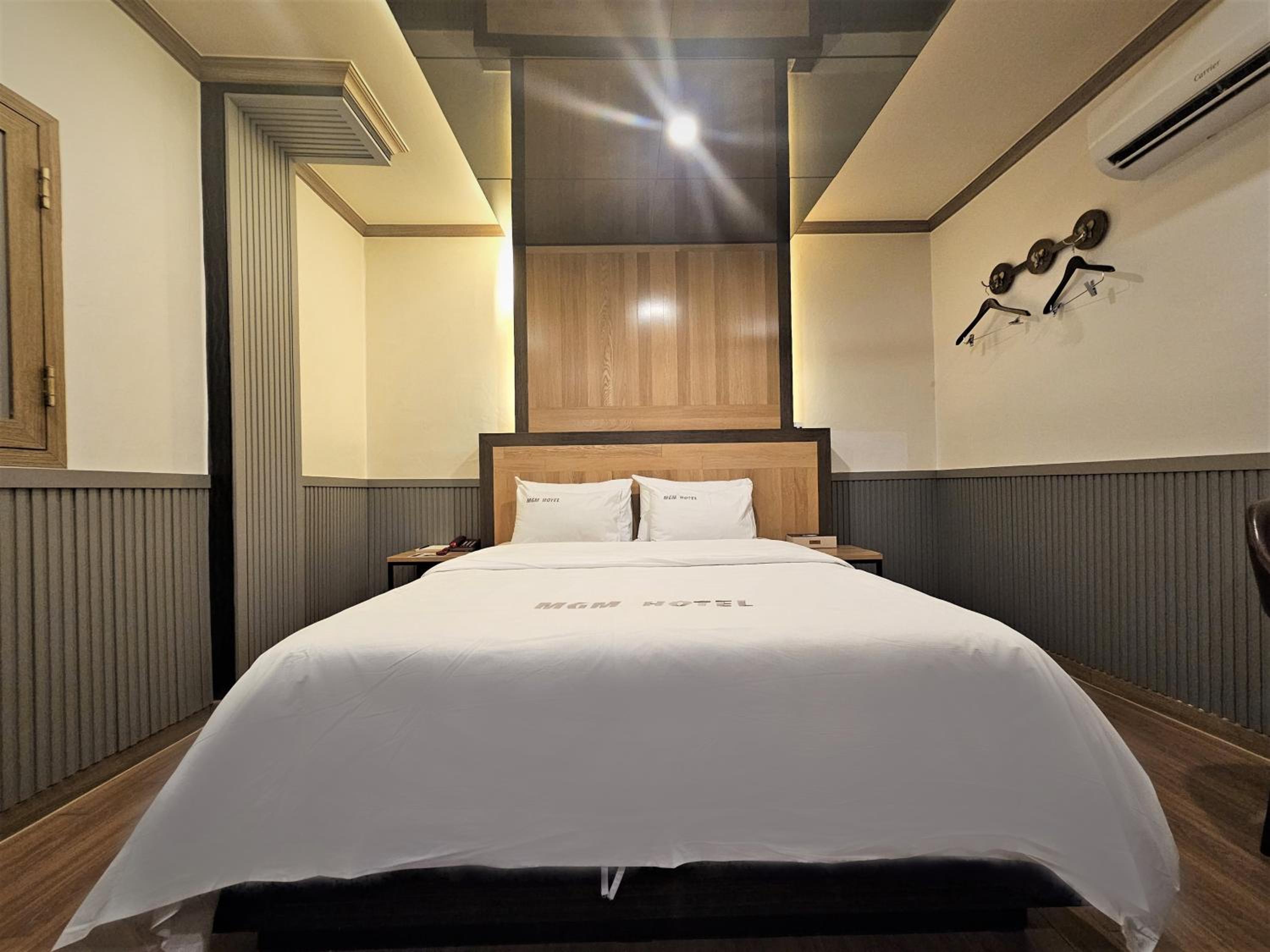 Deluxe Double Room - Photo 3