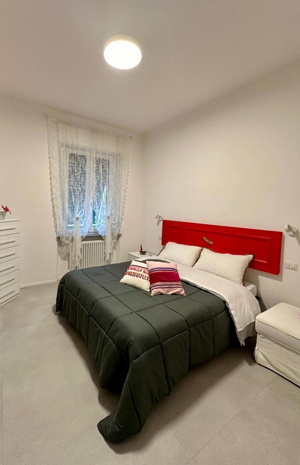 Two-Bedroom Apartment - Photo 16