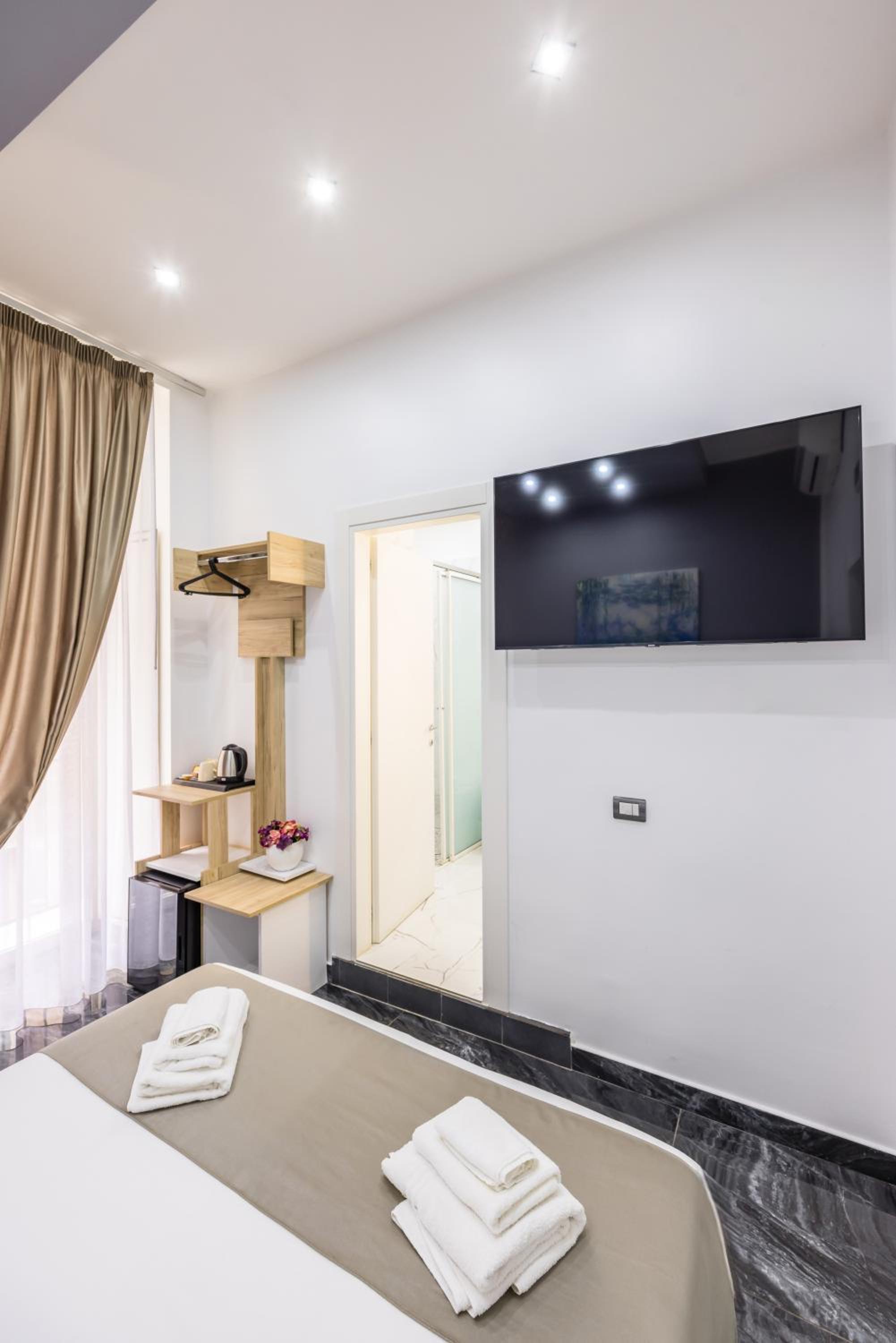 Small Double Room