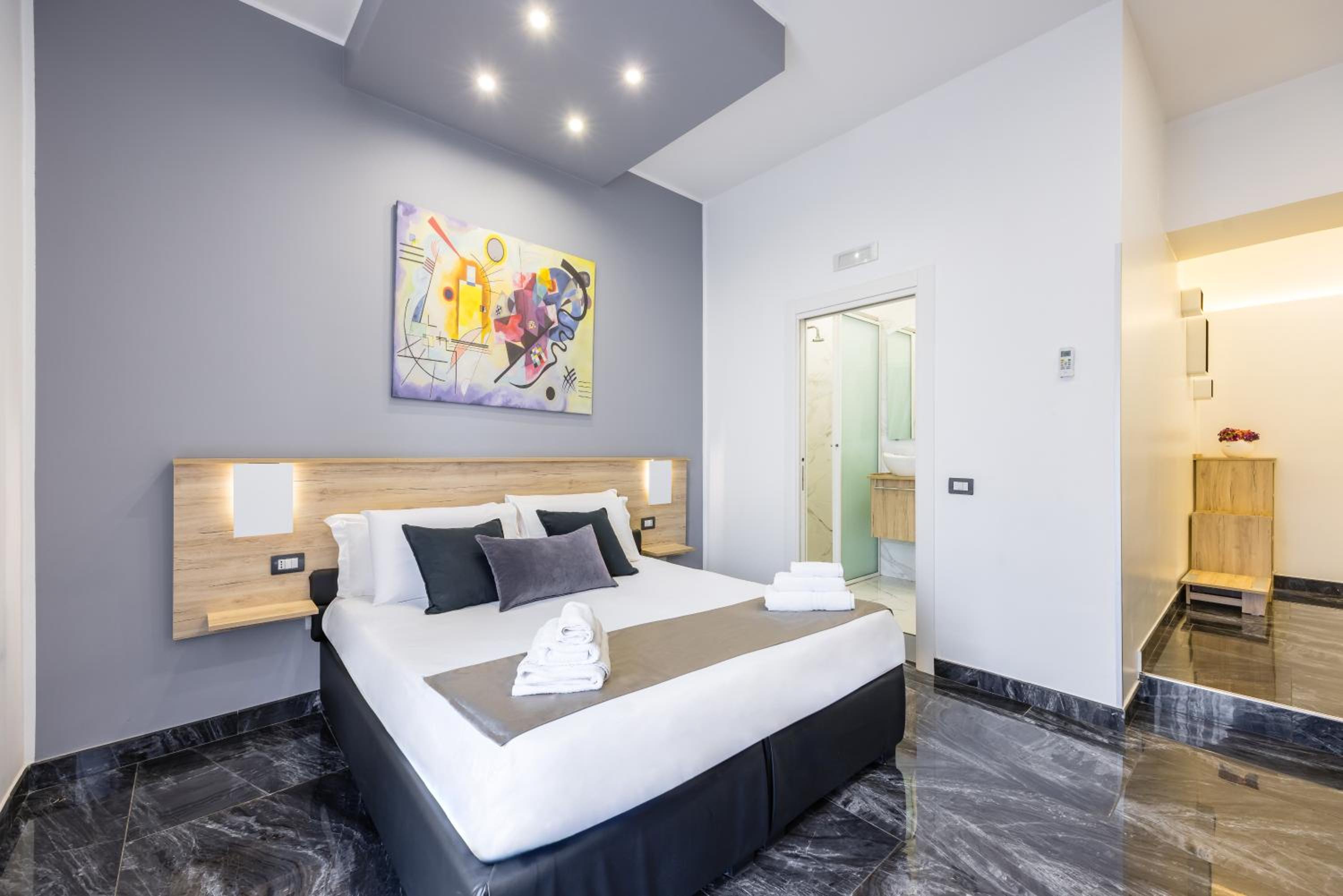 Double Room with Mountain View
