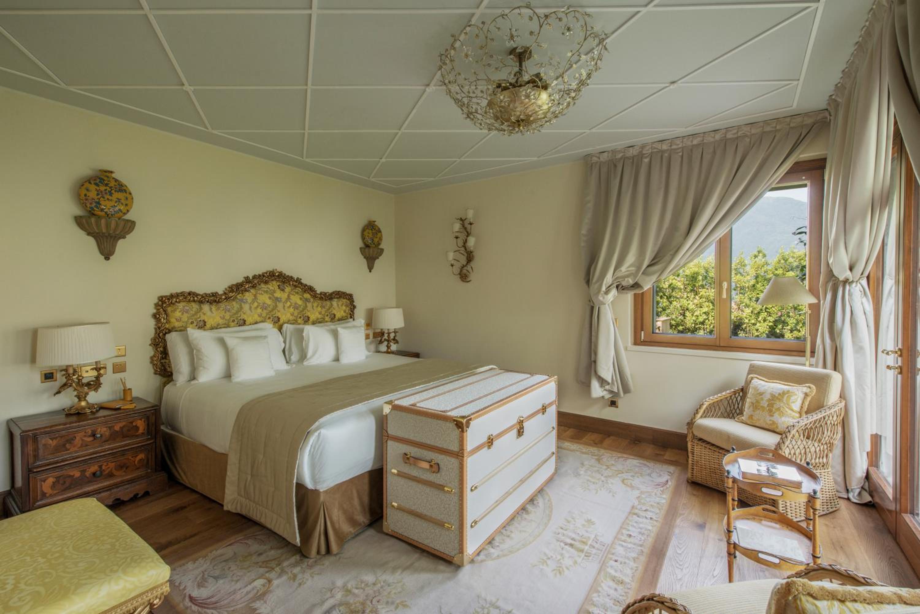 Quarto Duplo ou Twin de Luxo com Vista para o Lago