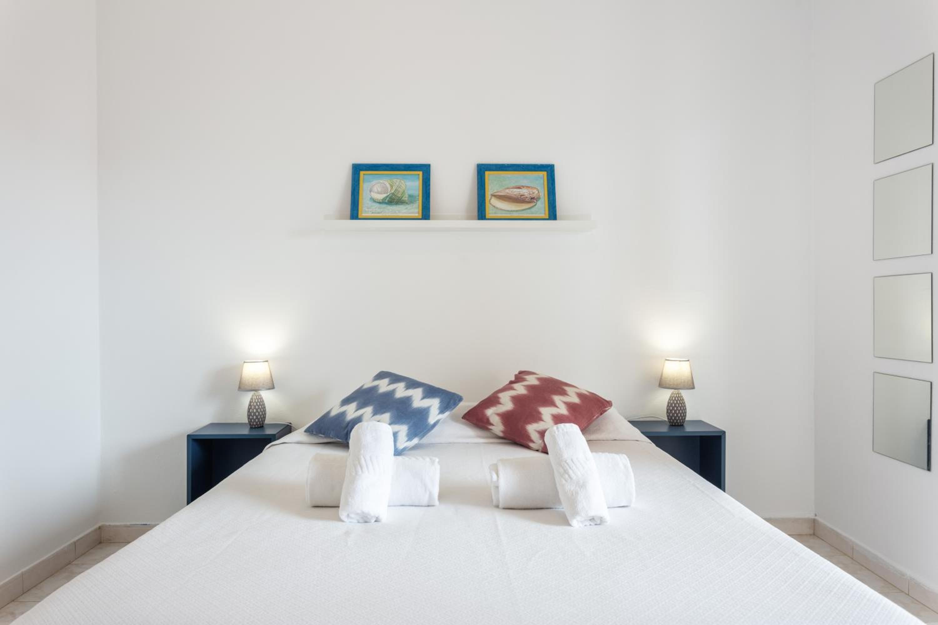 Double Room With Shared Bathroom