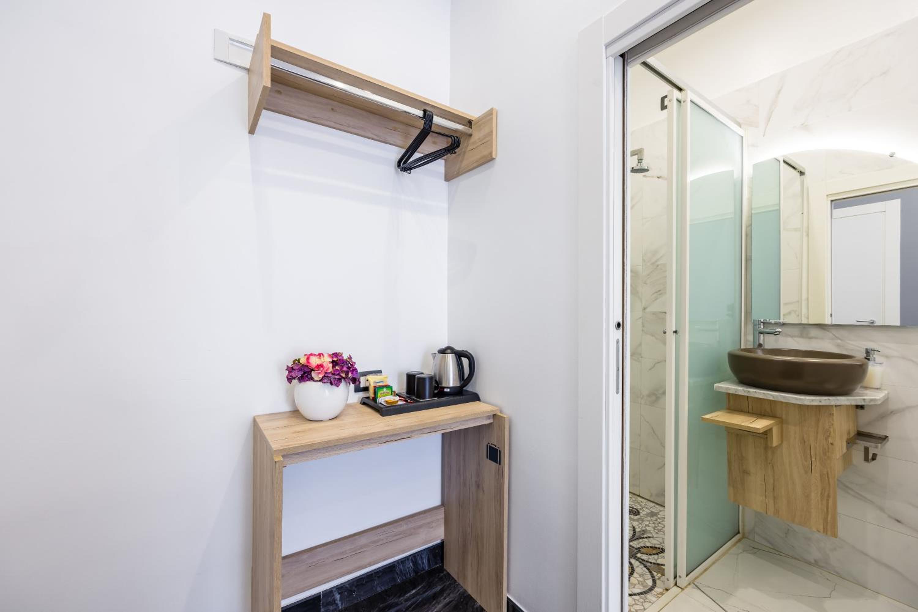 Double Room with Mountain View