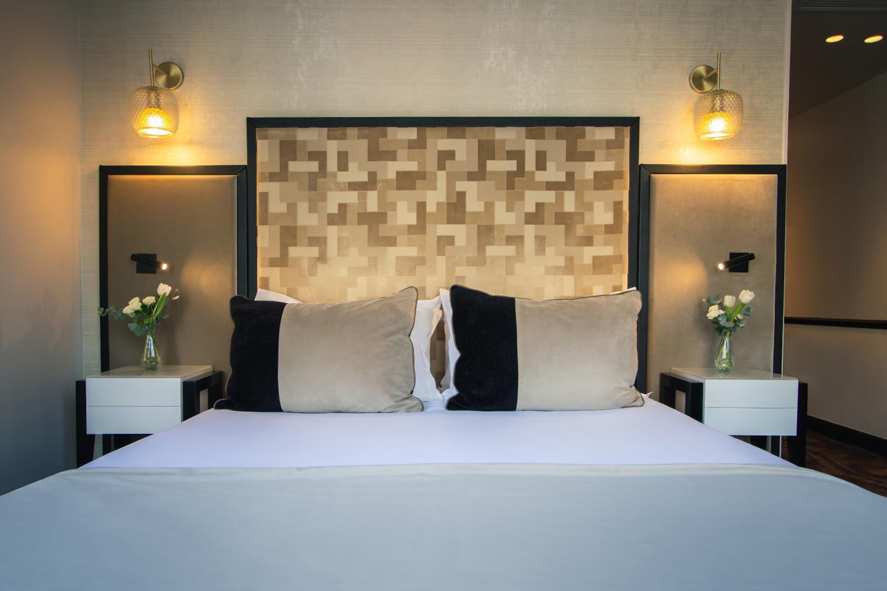 Double Room - Photo 8