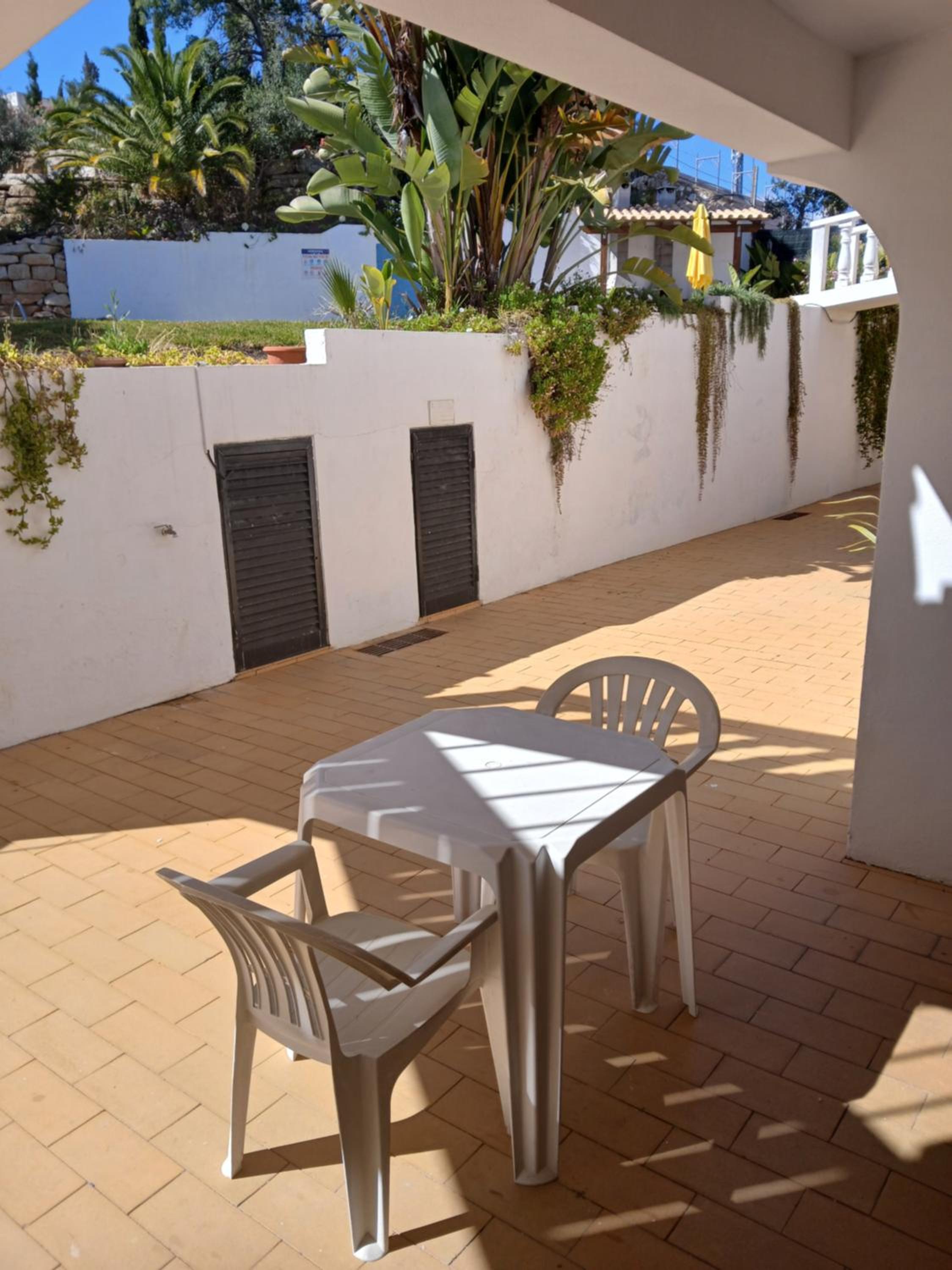 Studio with Terrace - Photo 9