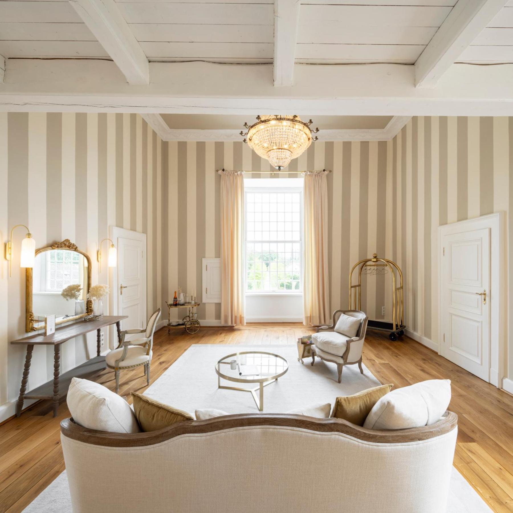 King Suite photo 2