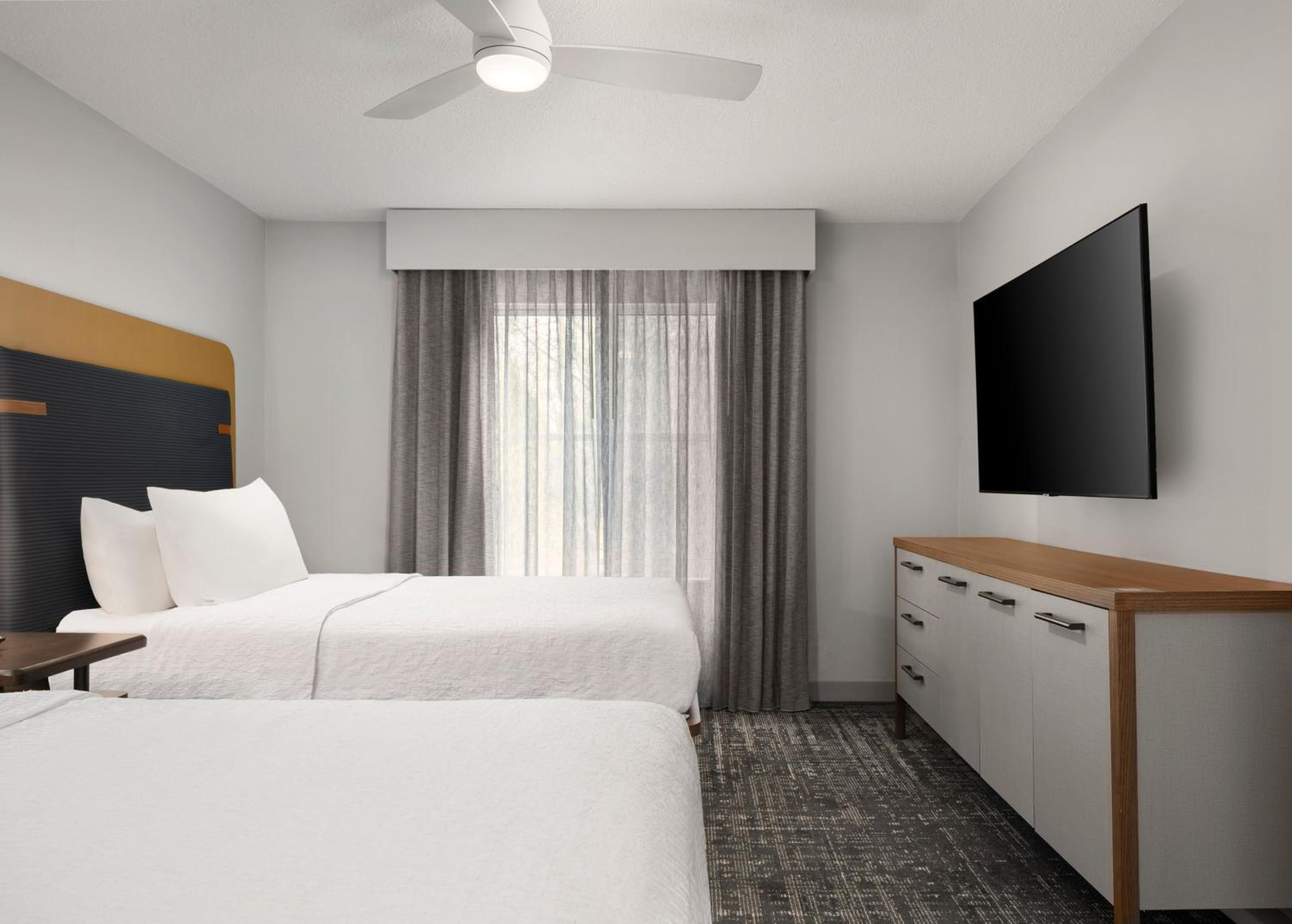 One-Bedroom Suite with Two Double Beds - Non-Smoking - Photo 7