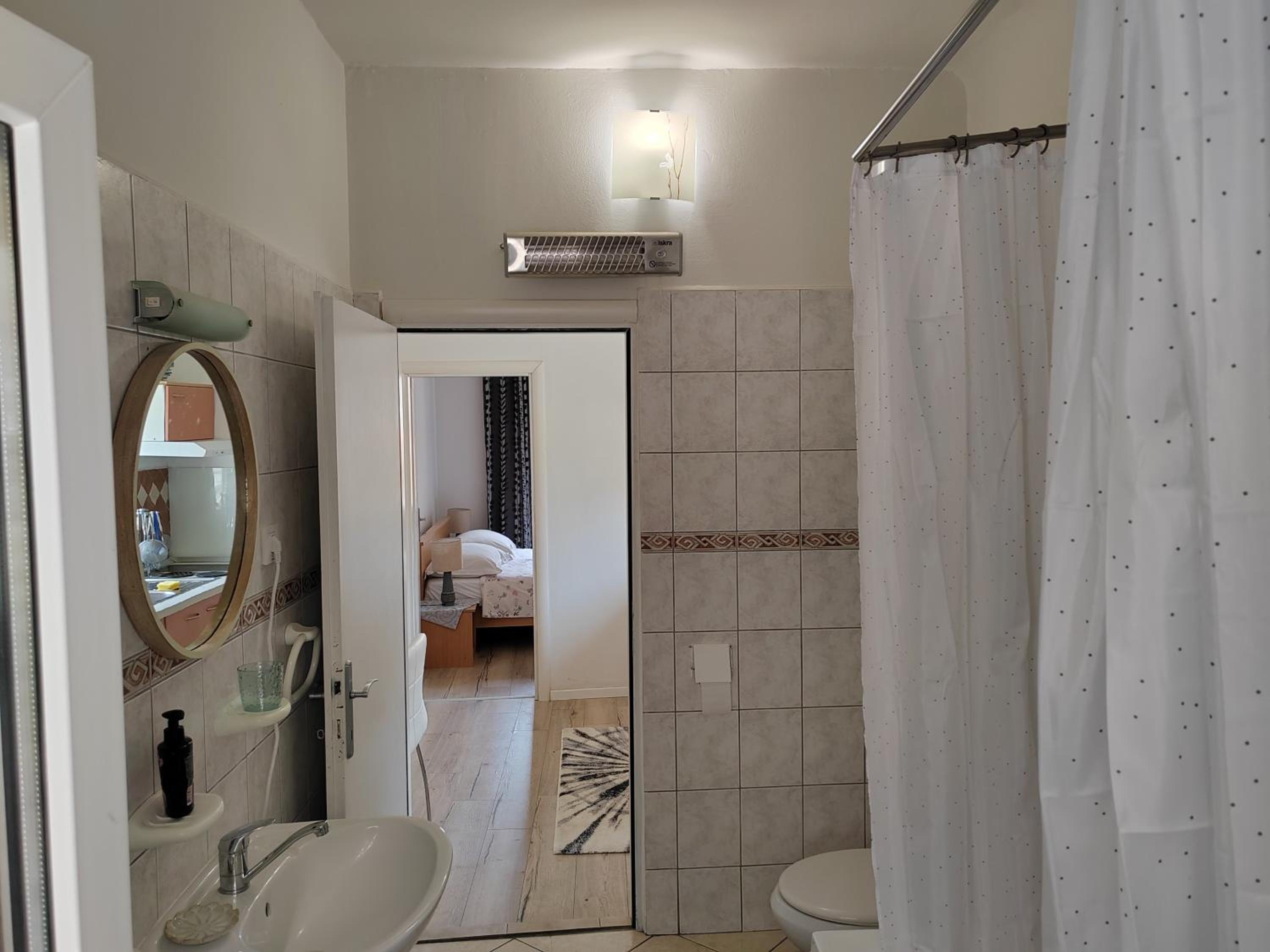 Two-Bedroom Apartment - Photo 20