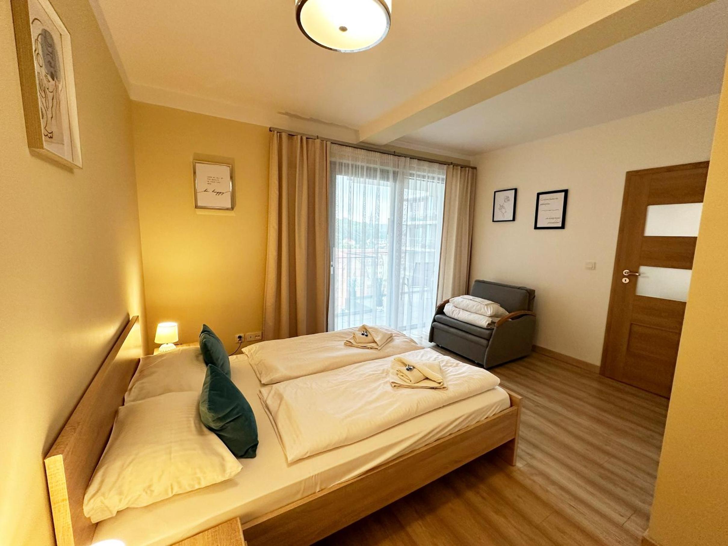 One-Bedroom Apartment with Balcony