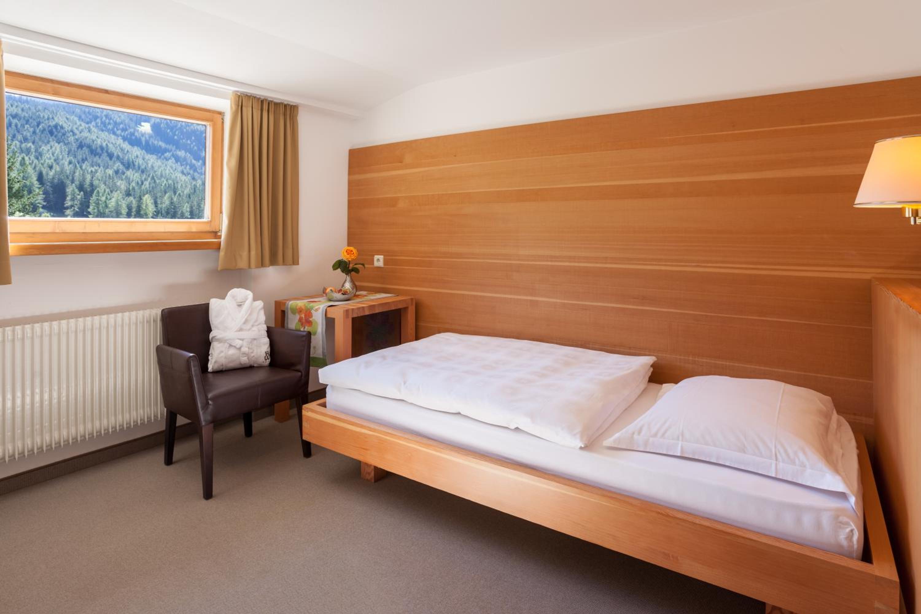 Single Room photo 3