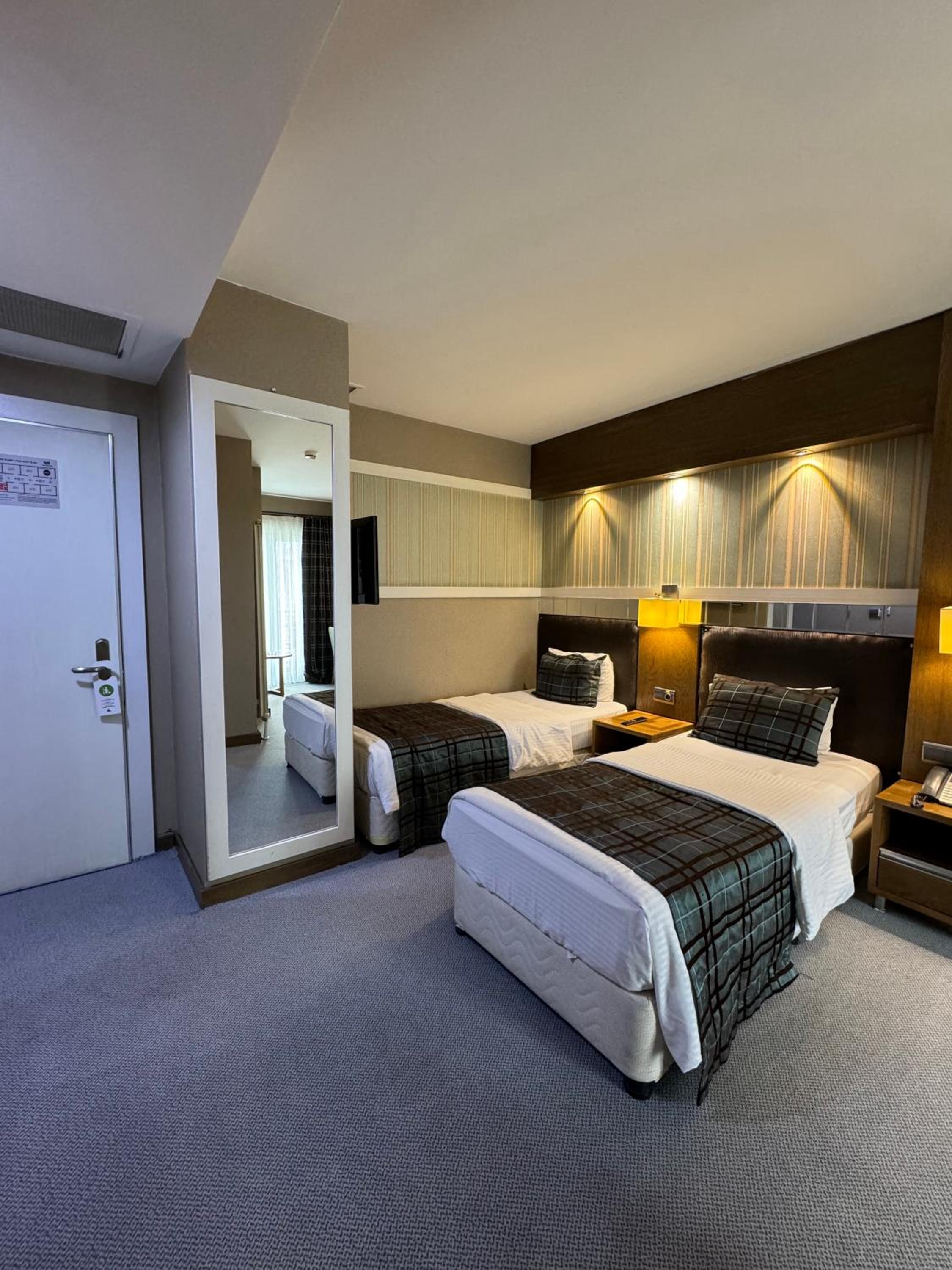 Double or Twin Room with City View