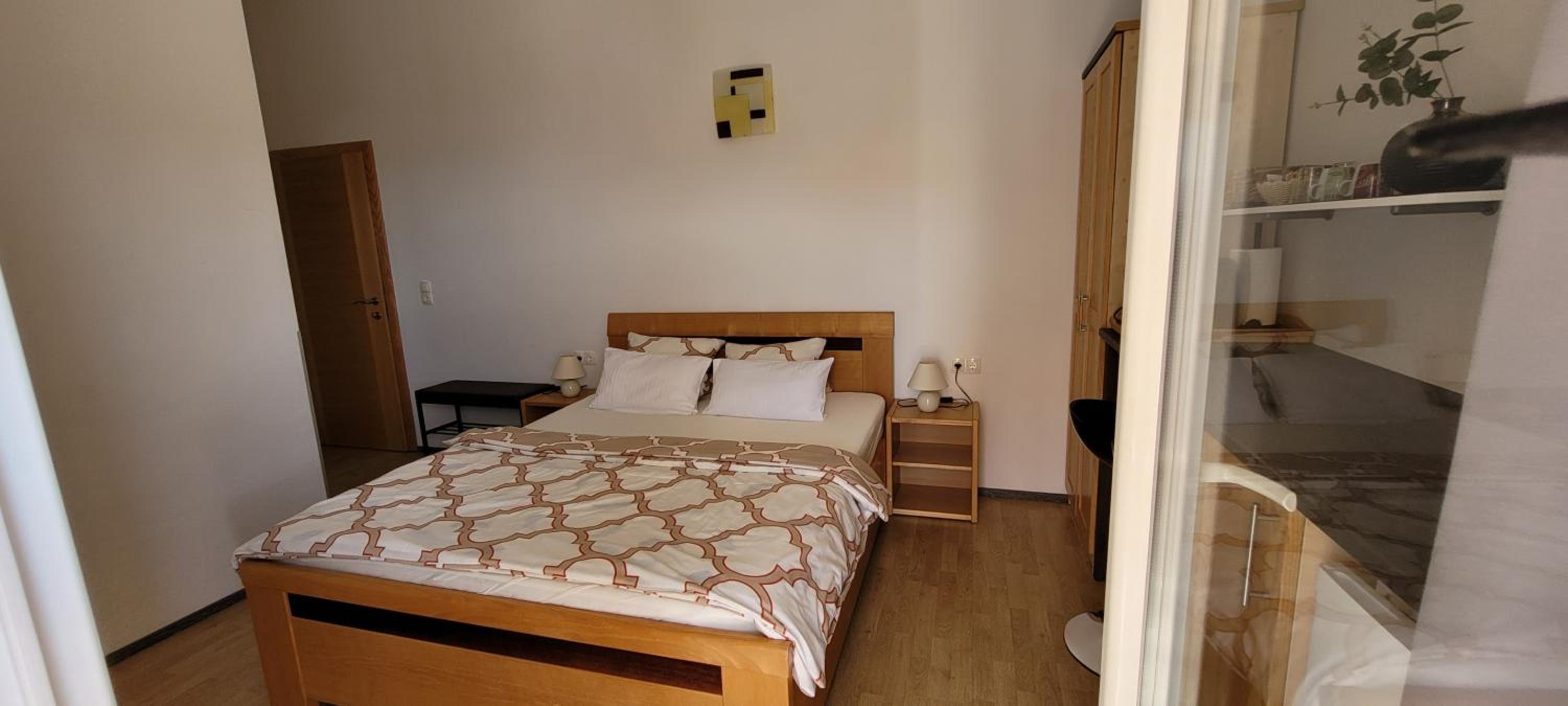 Double Room with Balcony and Sea View - Photo 3