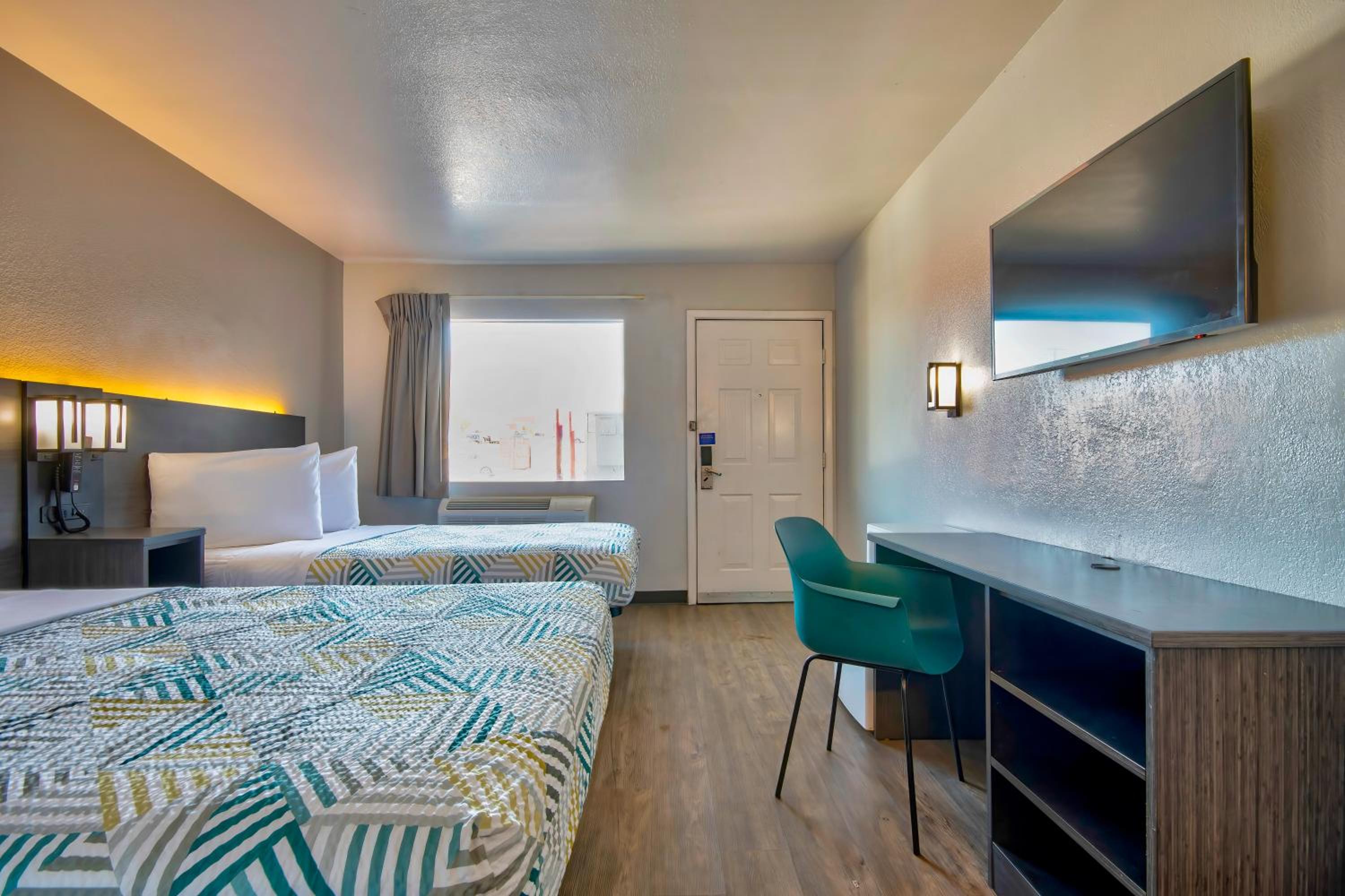Quadruple Room photo 2