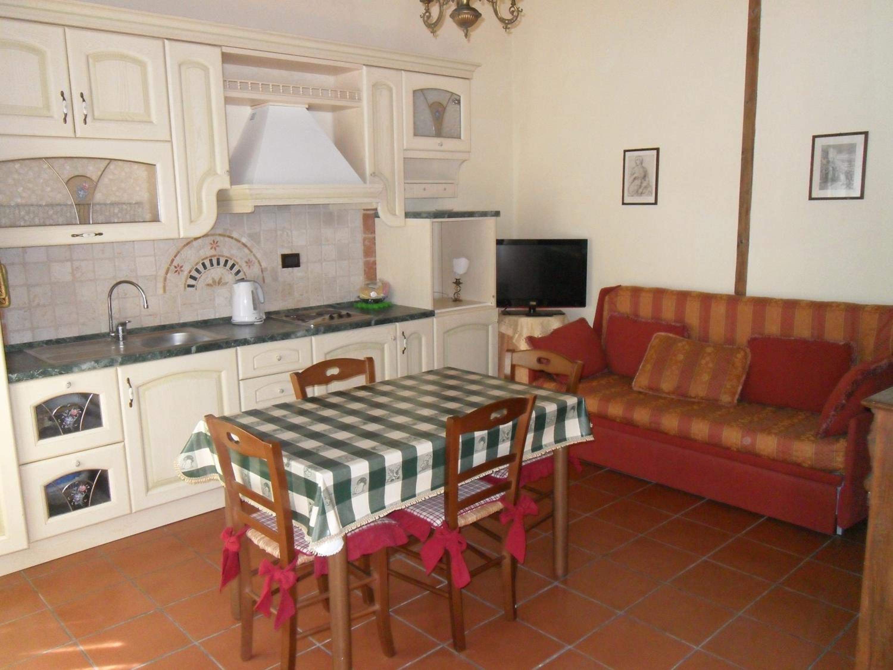 Apartment with Balcony - Annex