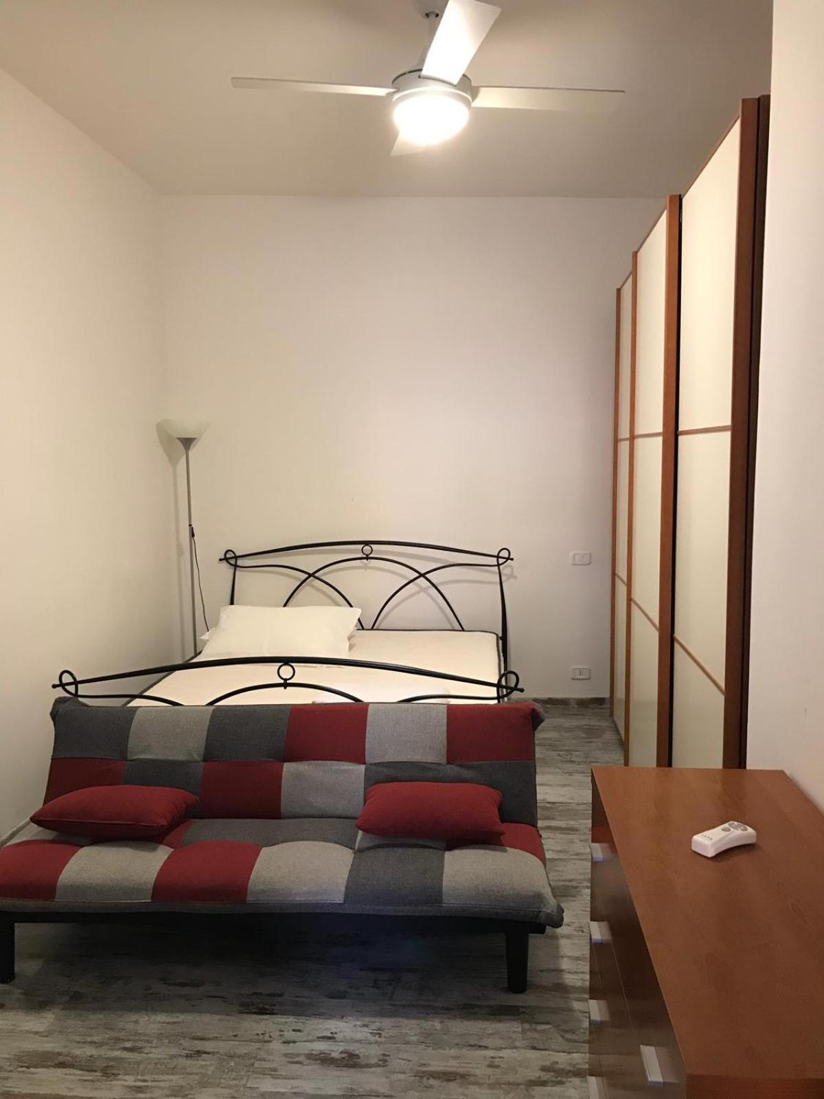 One-Bedroom Standard Apartment photo 1
