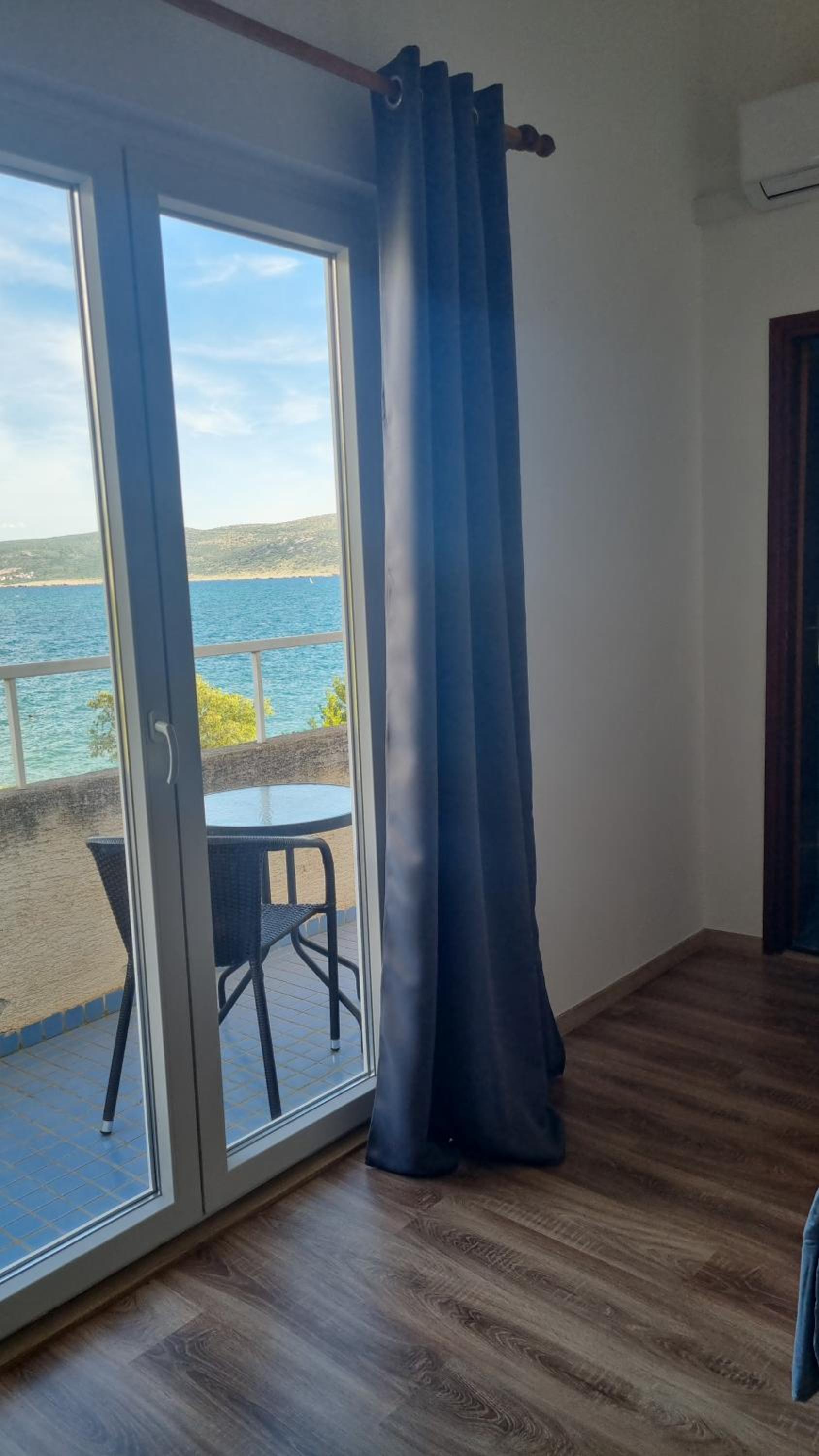 Single Room with Balcony photo 2