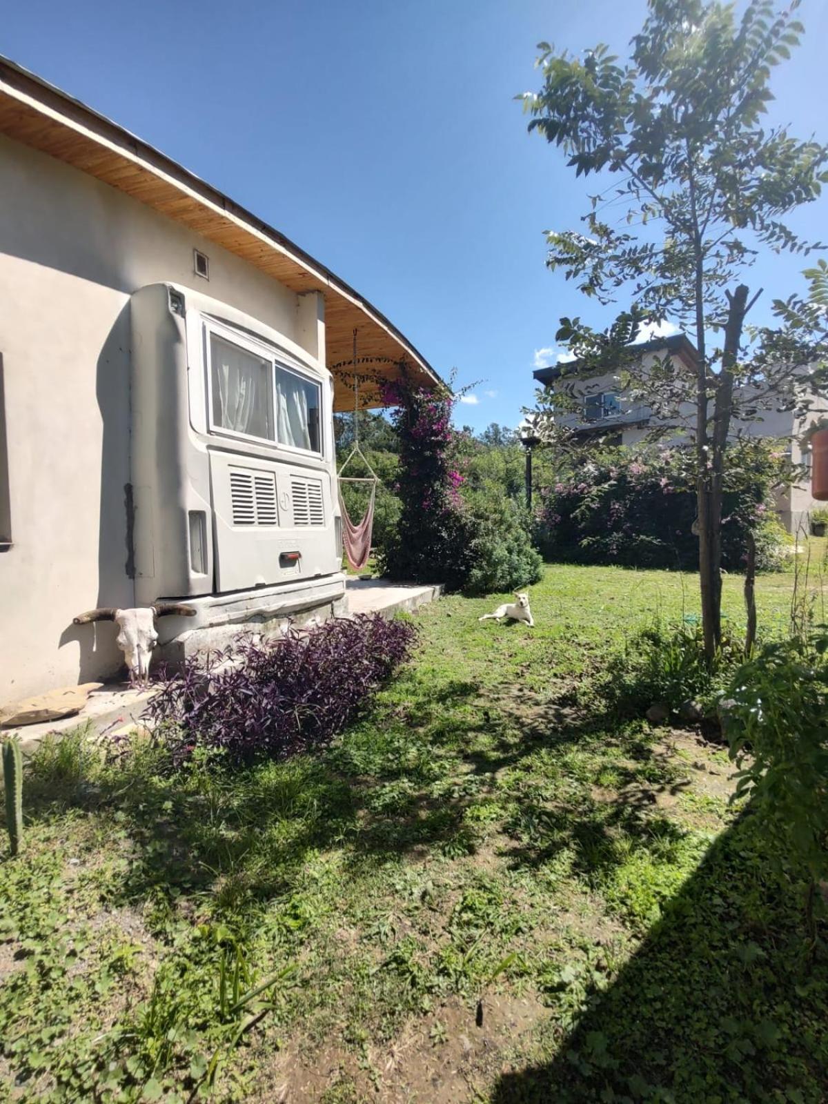 Three-Bedroom House photo 2