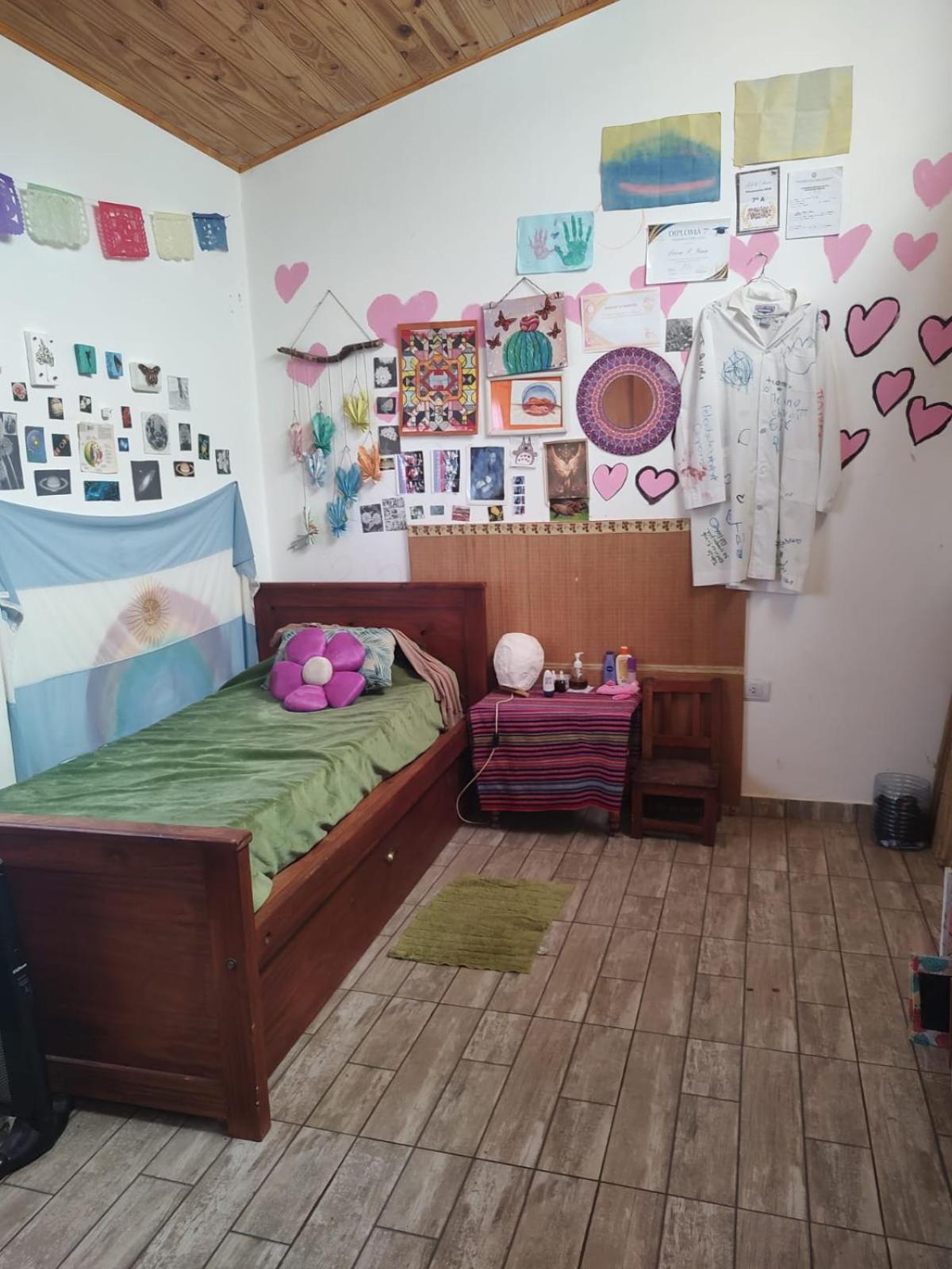 Three-Bedroom House photo 1