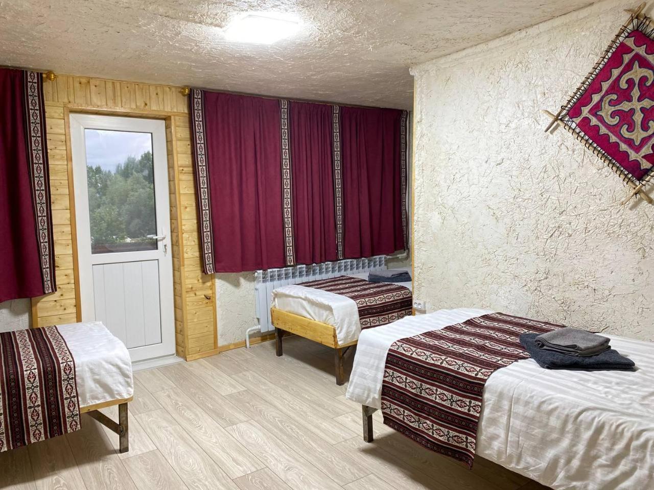 Triple Room with Balcony photo 3