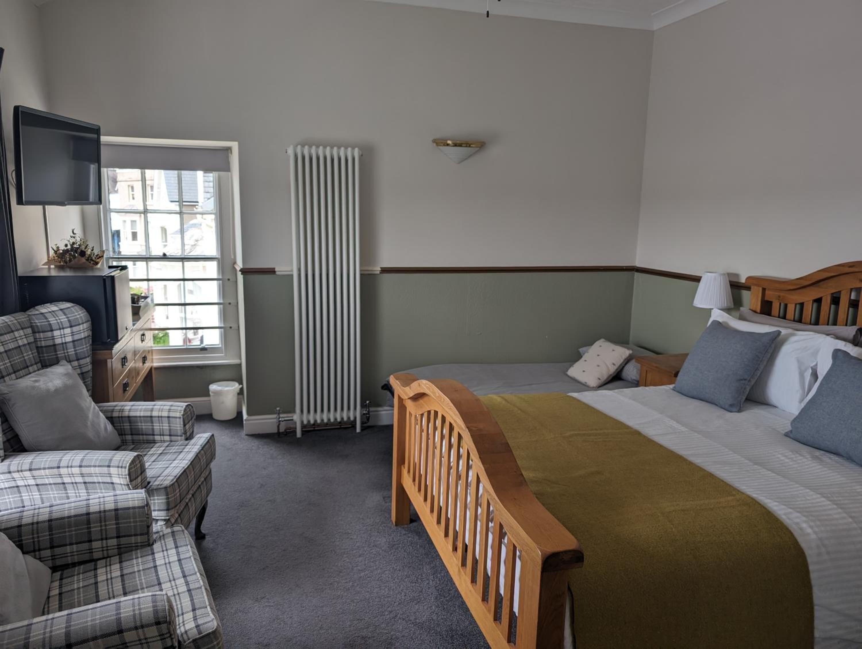 Deluxe King Room photo 2
