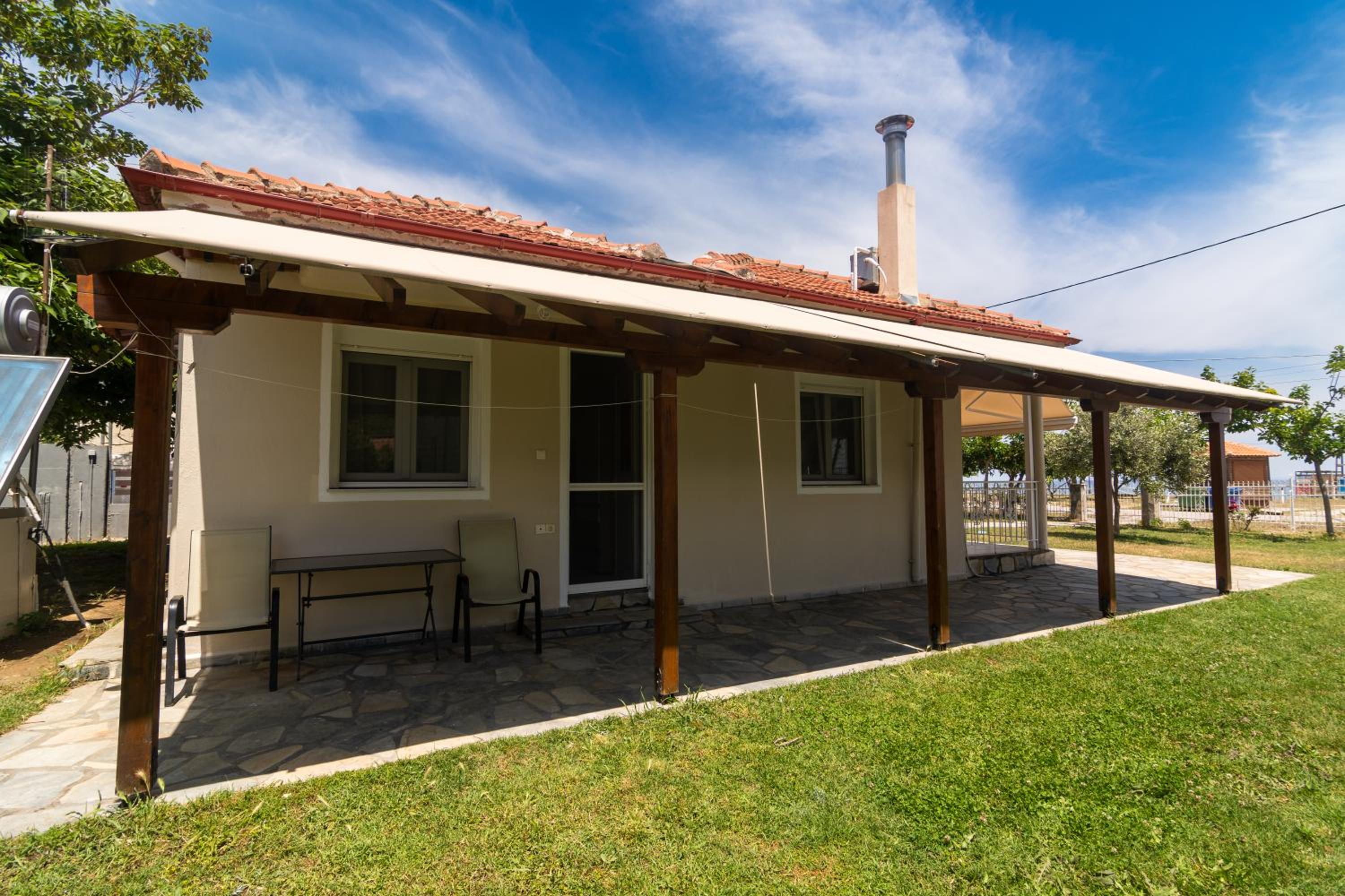 One-Bedroom House photo 2