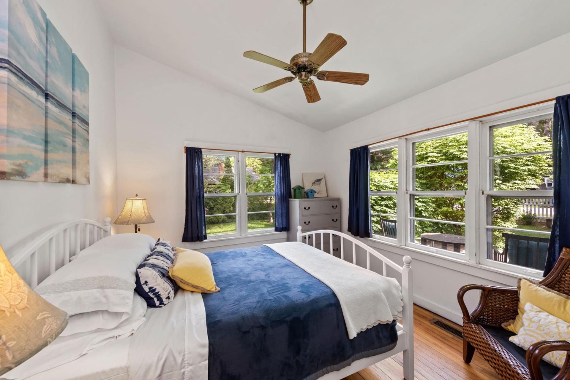 Three-Bedroom Vacation Home  photo 1