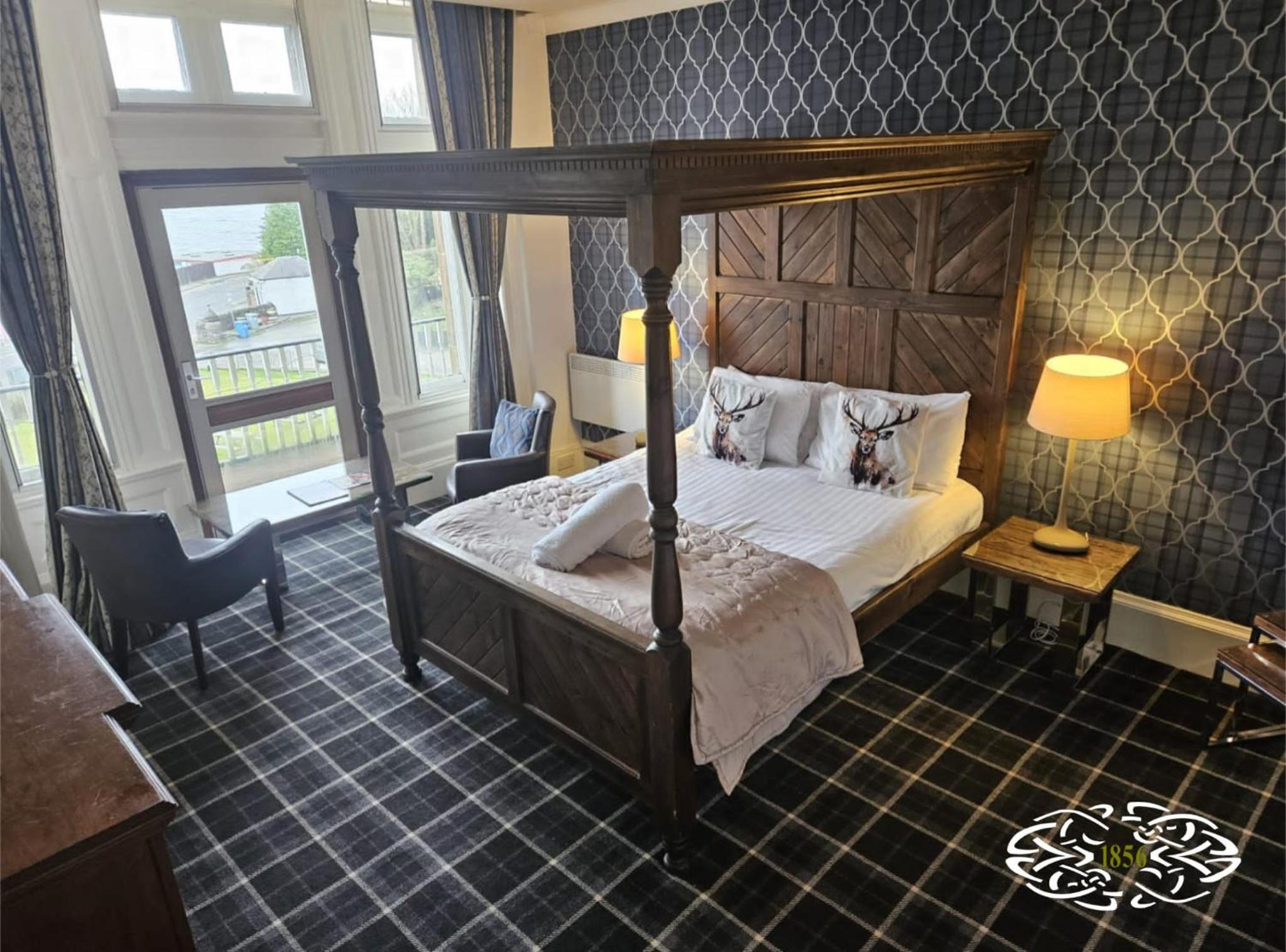 Double Room with Sea View - Photo 2