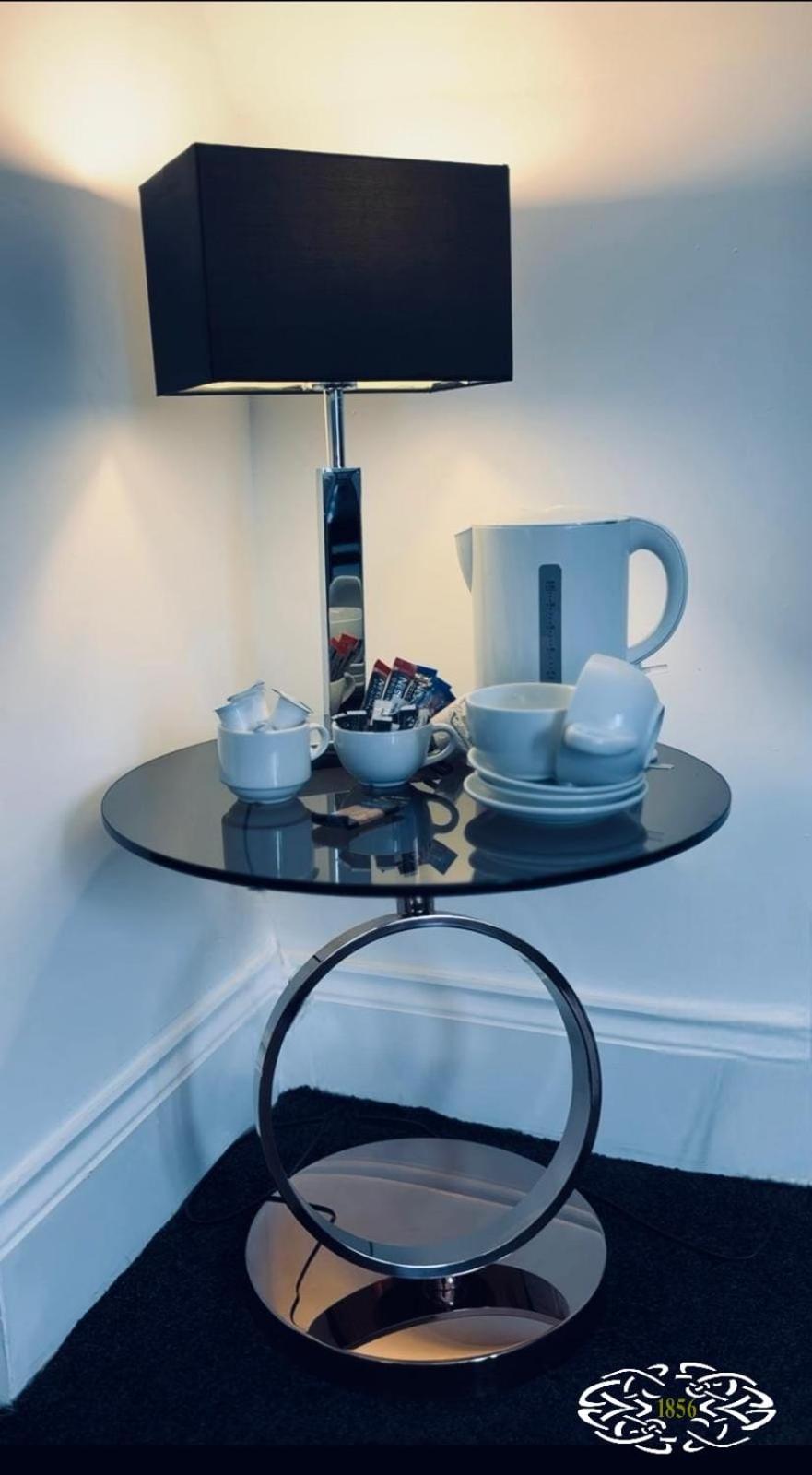 Double Room - Photo 11