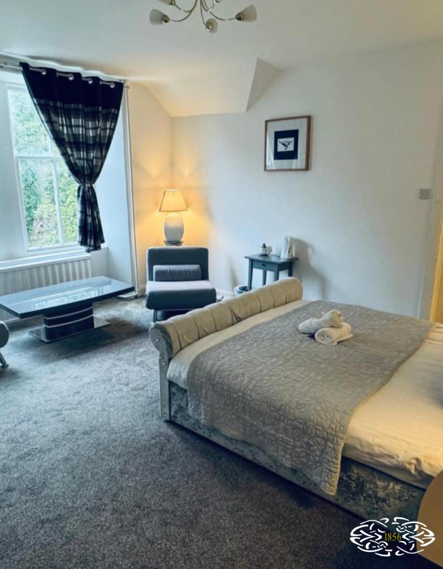 Double Room - Photo 1