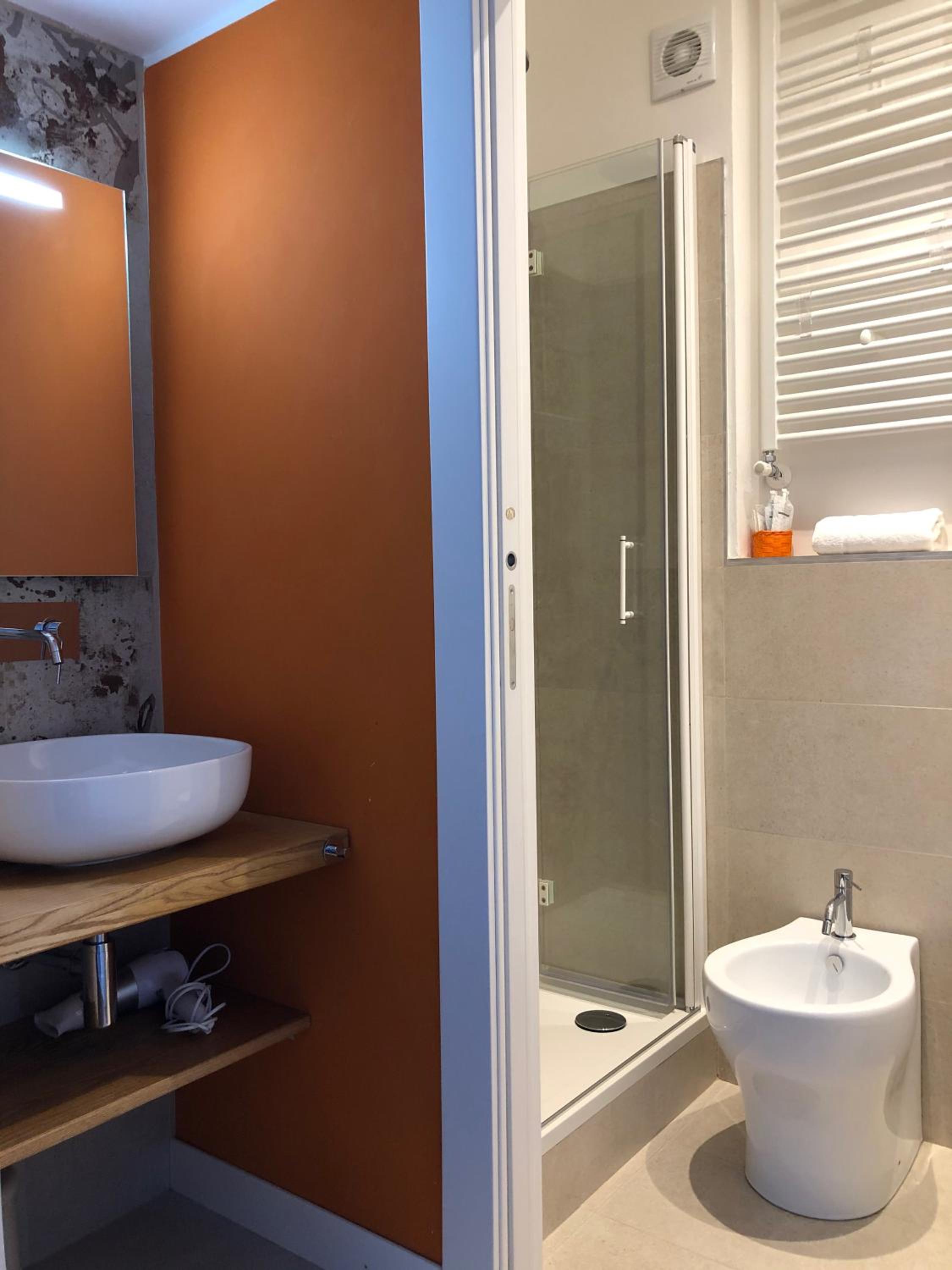 Double Room - Photo 2