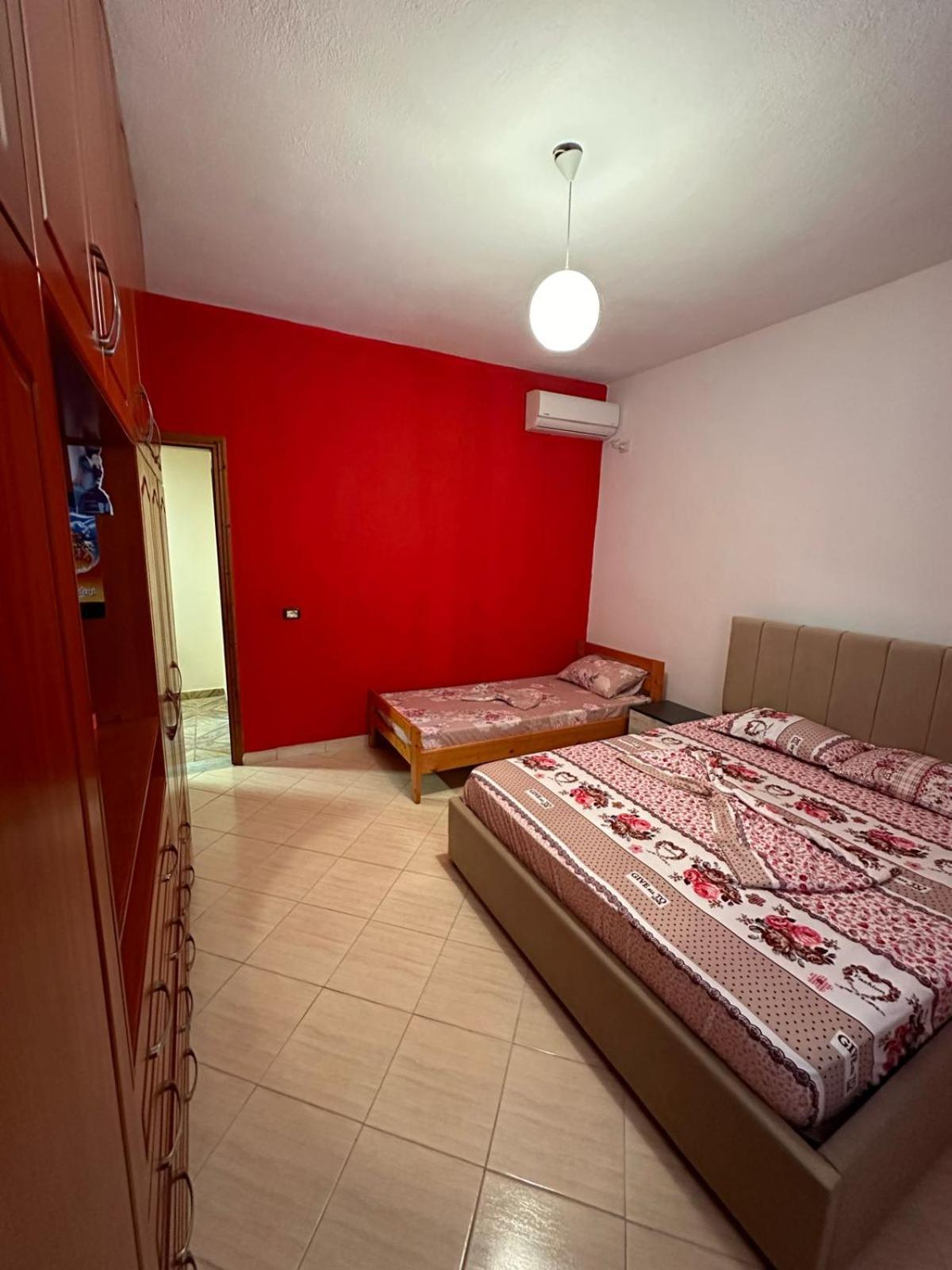 Apartment With Shared Bathroom