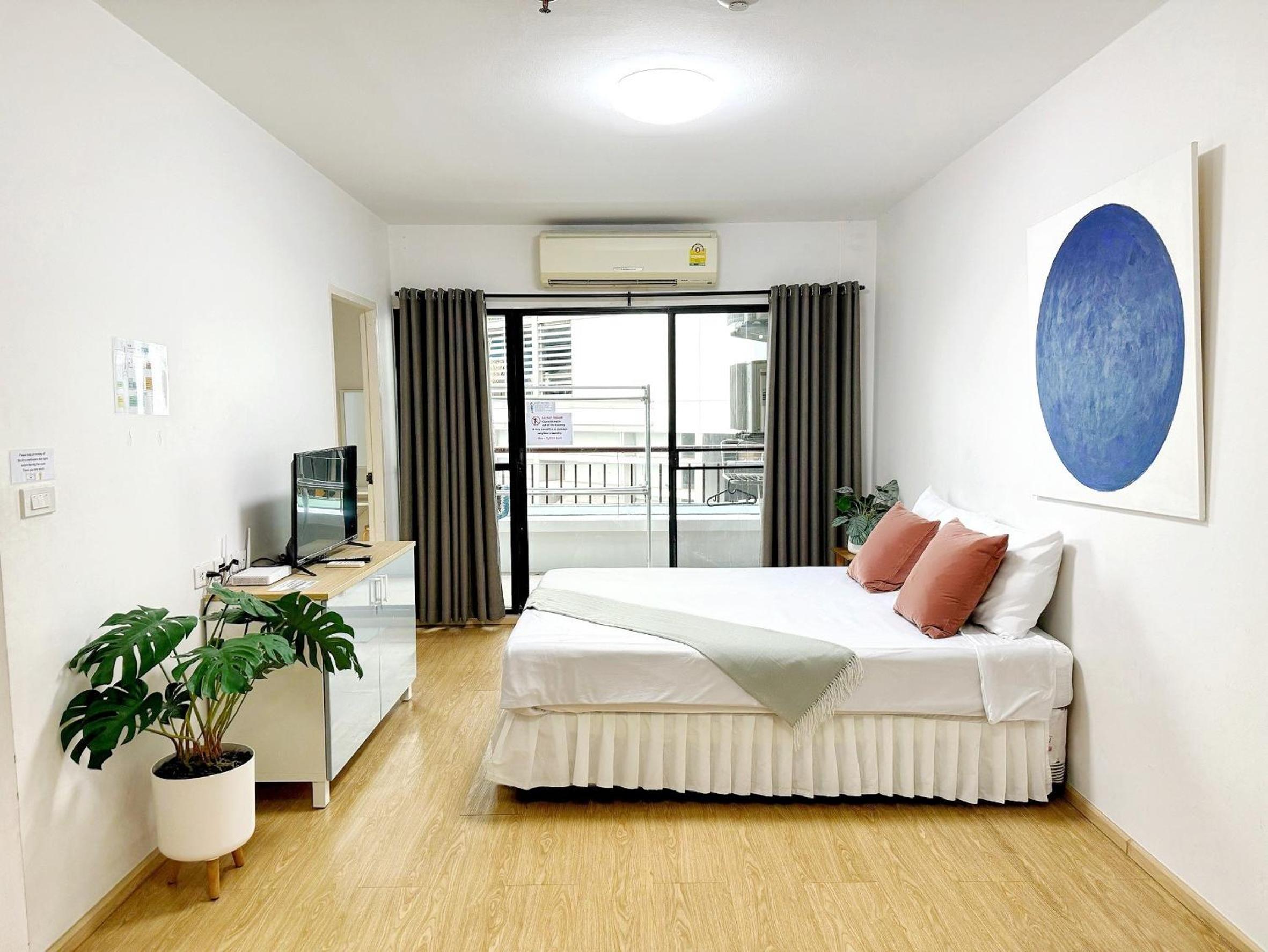 Deluxe Apartment photo 2