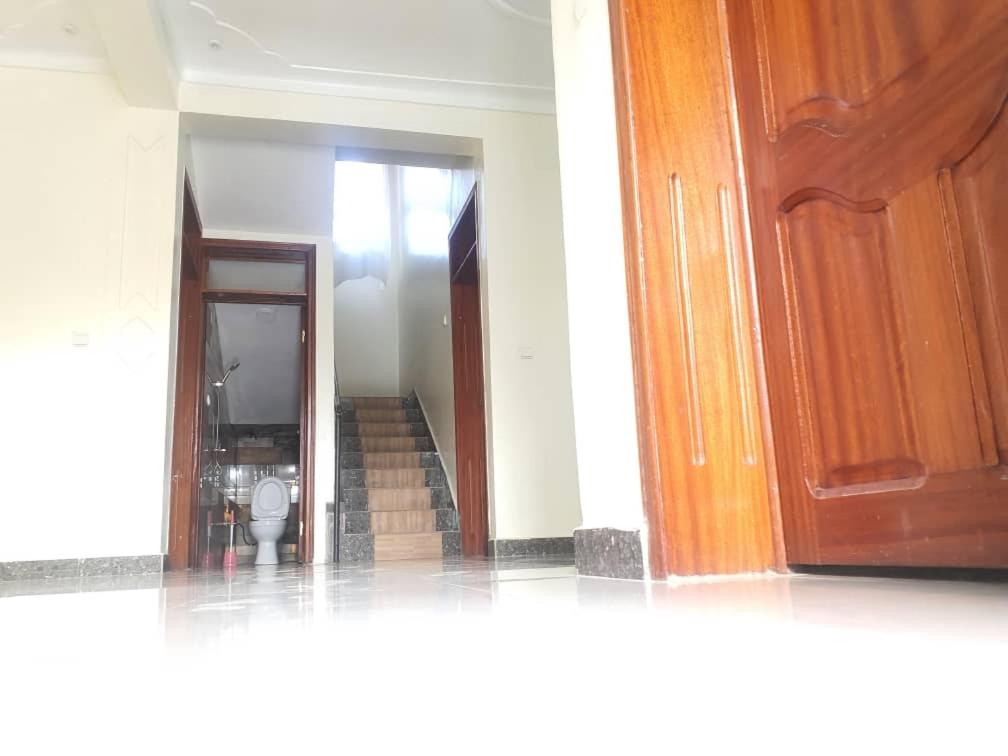 Single Room With Private Bathroom photo 3