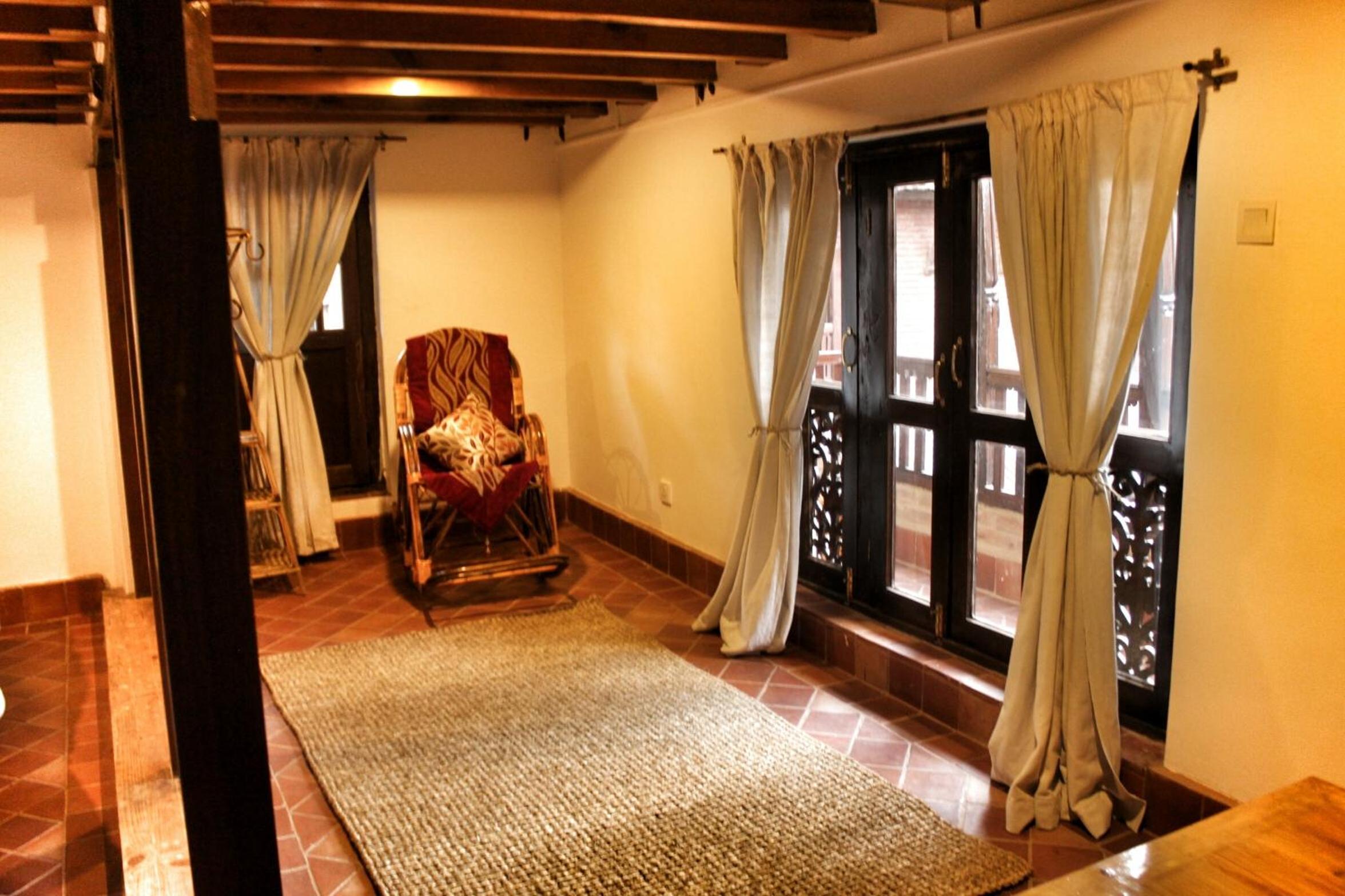 Deluxe King Room photo 2