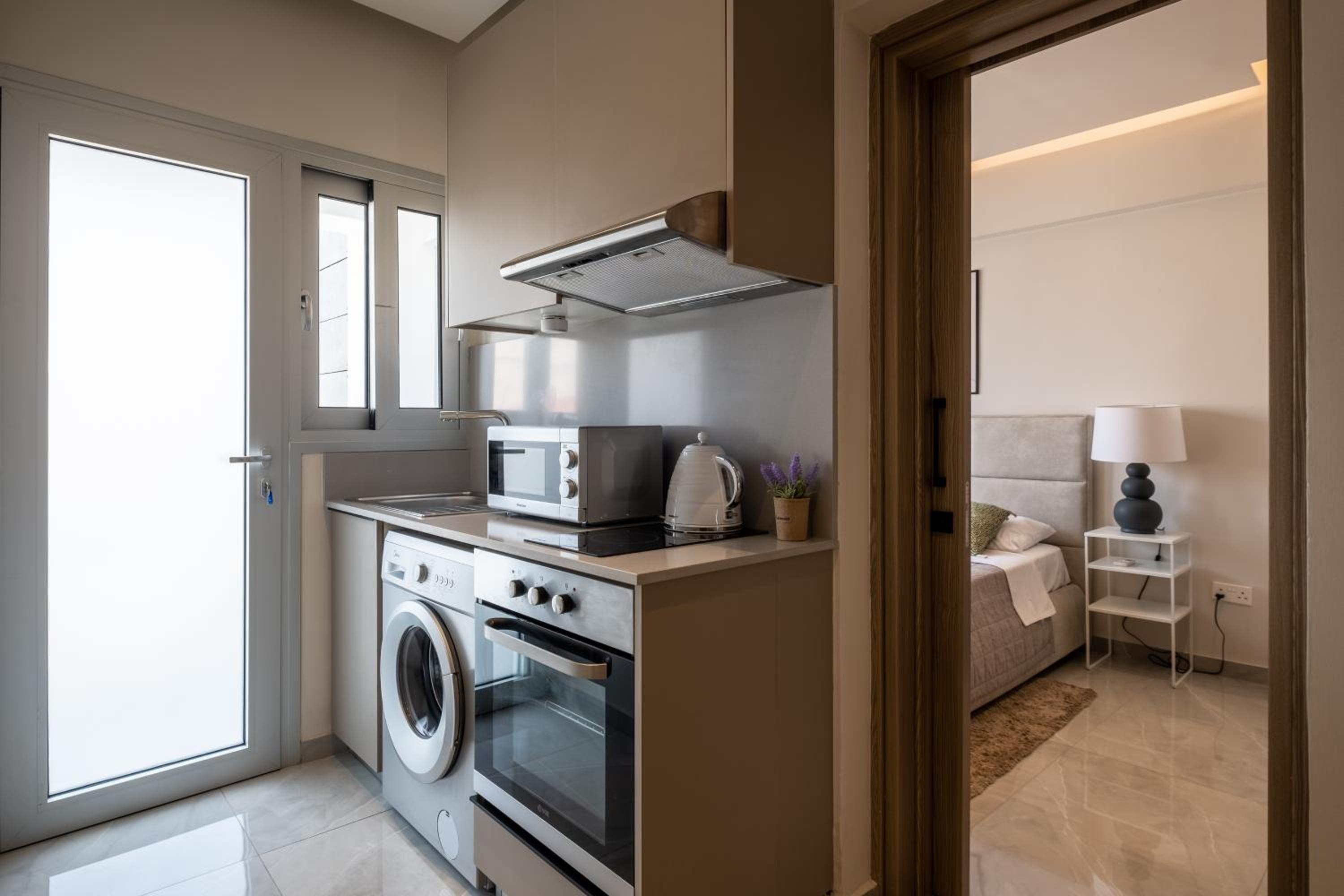 Two-Bedroom Apartment with Balcony photo 2